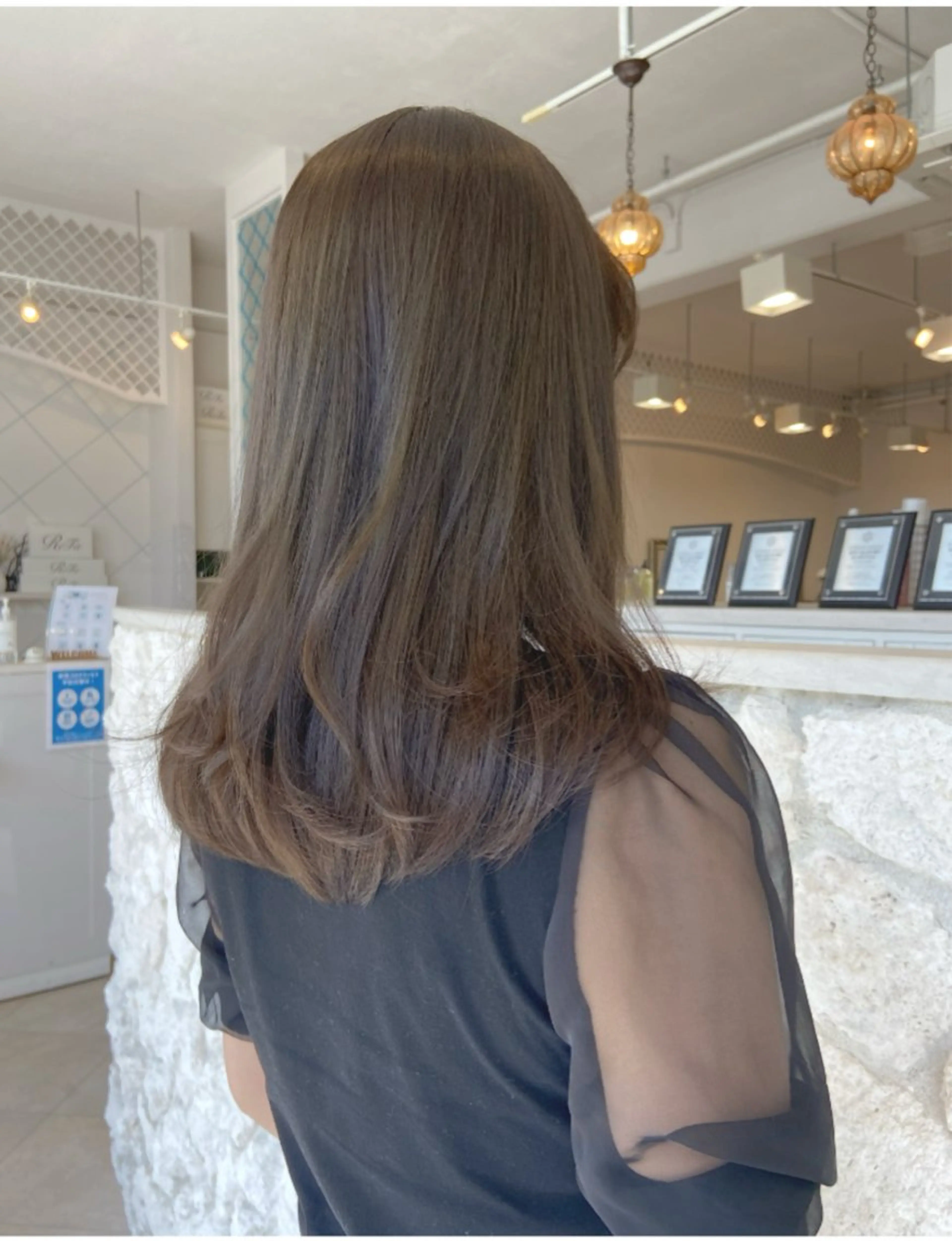 ロング Eleanor自由が丘店所属・Ｎ． Emiのヘアスタイル