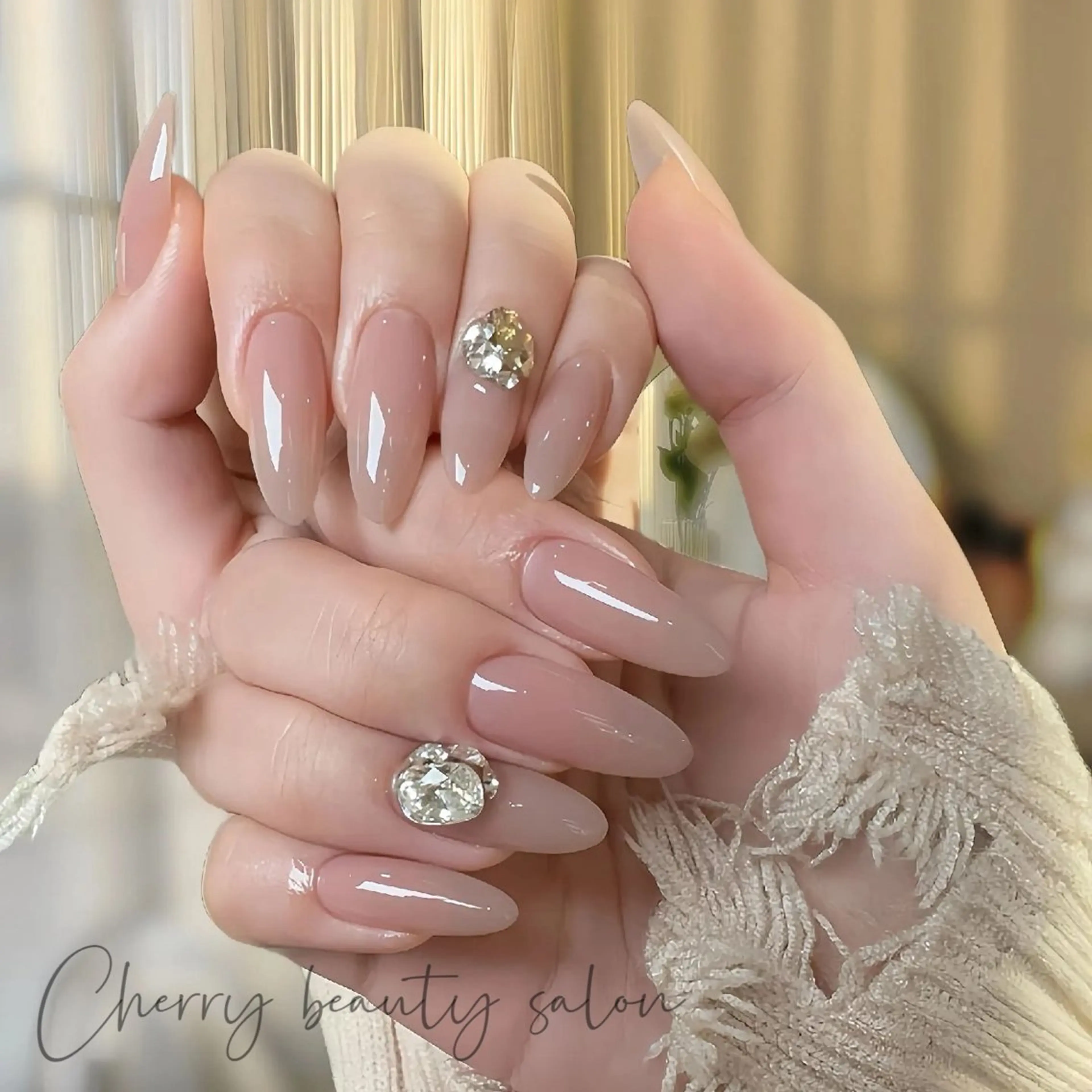 ネイル ストーンネイル SAKURA 🍒のネイルデザイン