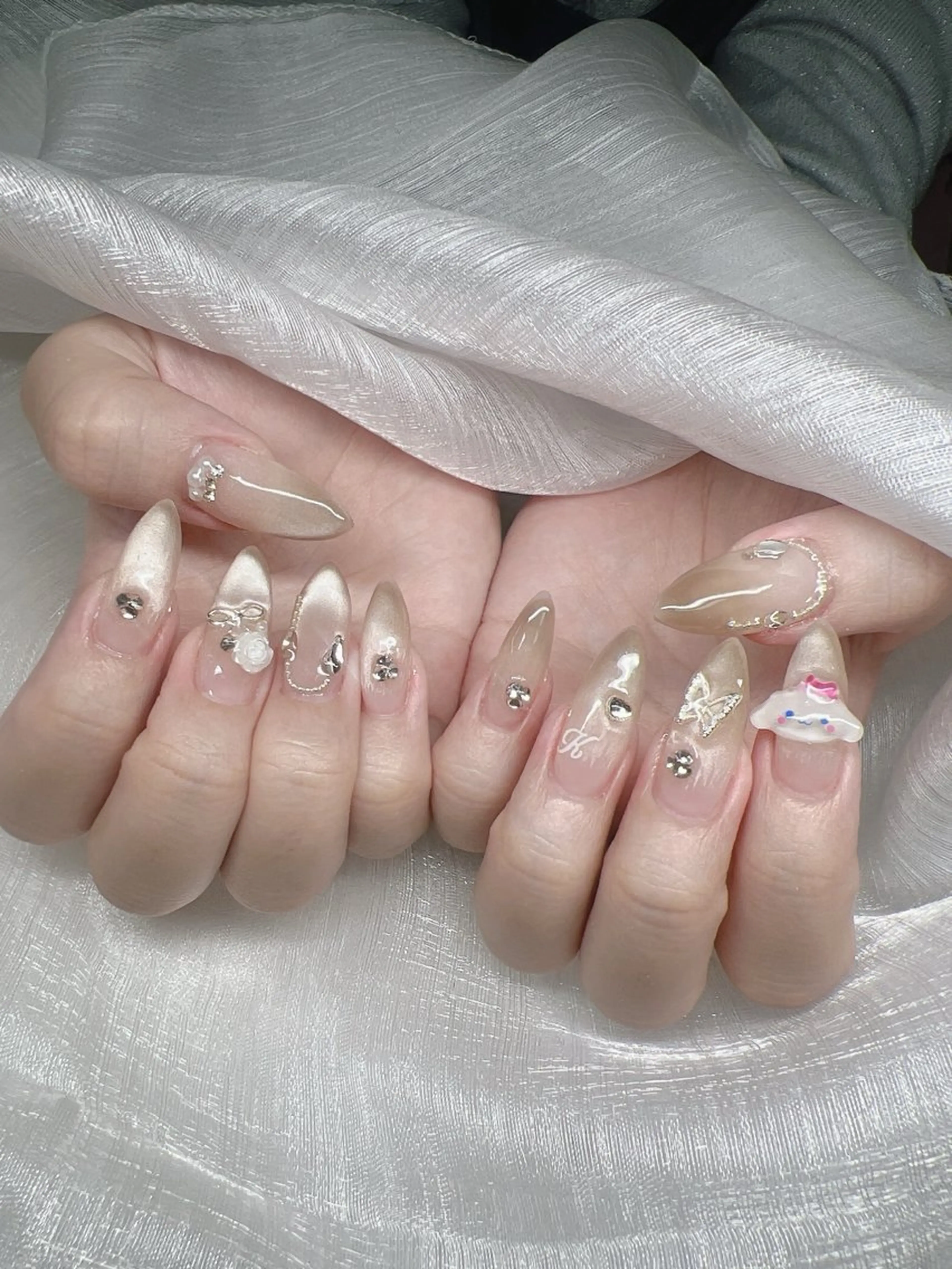 ネイル 長さ出し グラデーション キラキラネイル マグネットネイル ニュアンスネイル Lee Nails チップ長さだし専門店のネイルデザイン