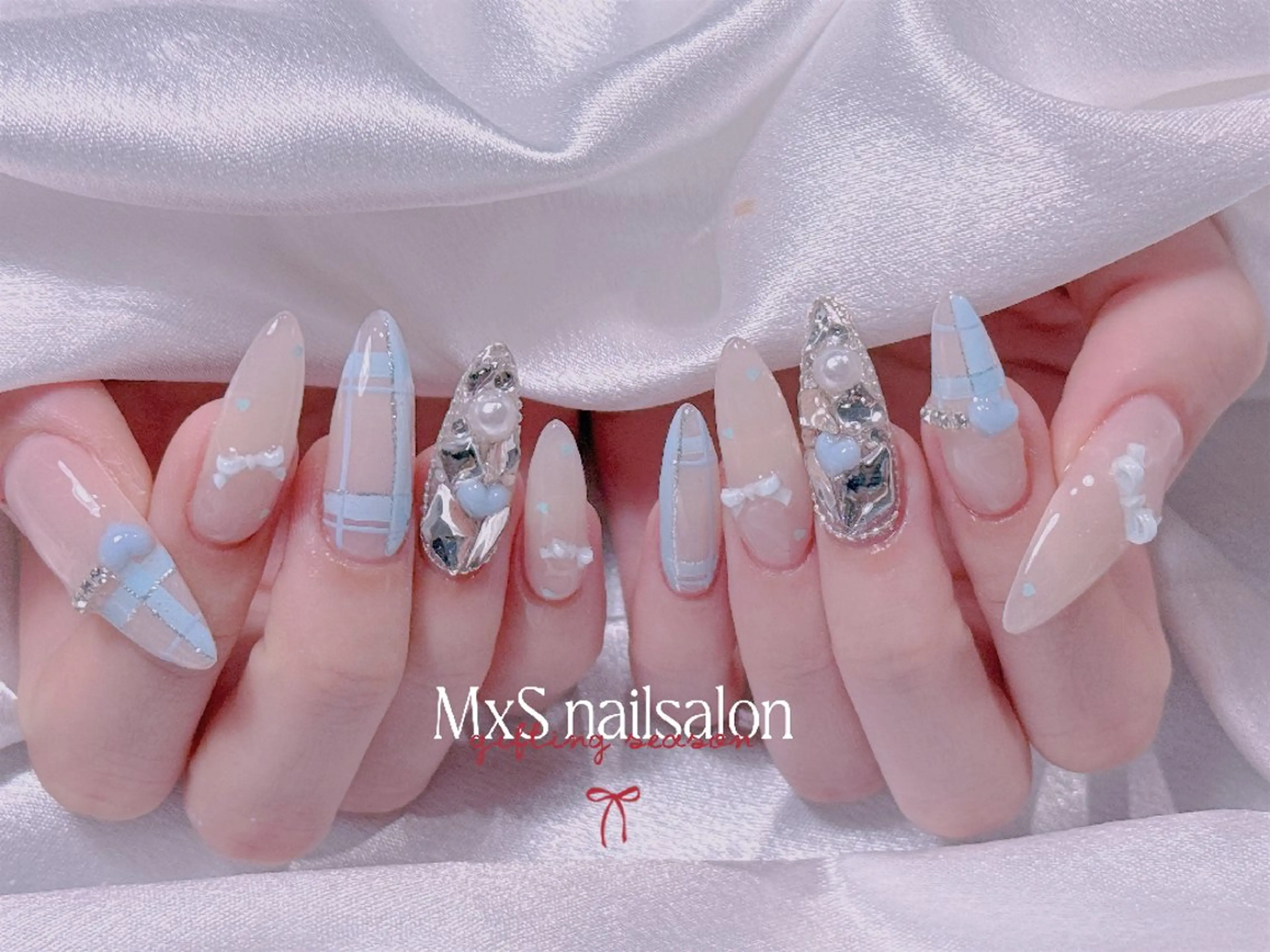 ネイル ジェルネイル 韓国ネイル マグネットネイル パラジェル バレンタイン ハンドネイル ハンドケア MxS Nail(長さだし/フィルイン/マグネット/韓国ネイル/ワンホンネイル/ワンカラー)所属・MxS リィリィのネイルデザイン
