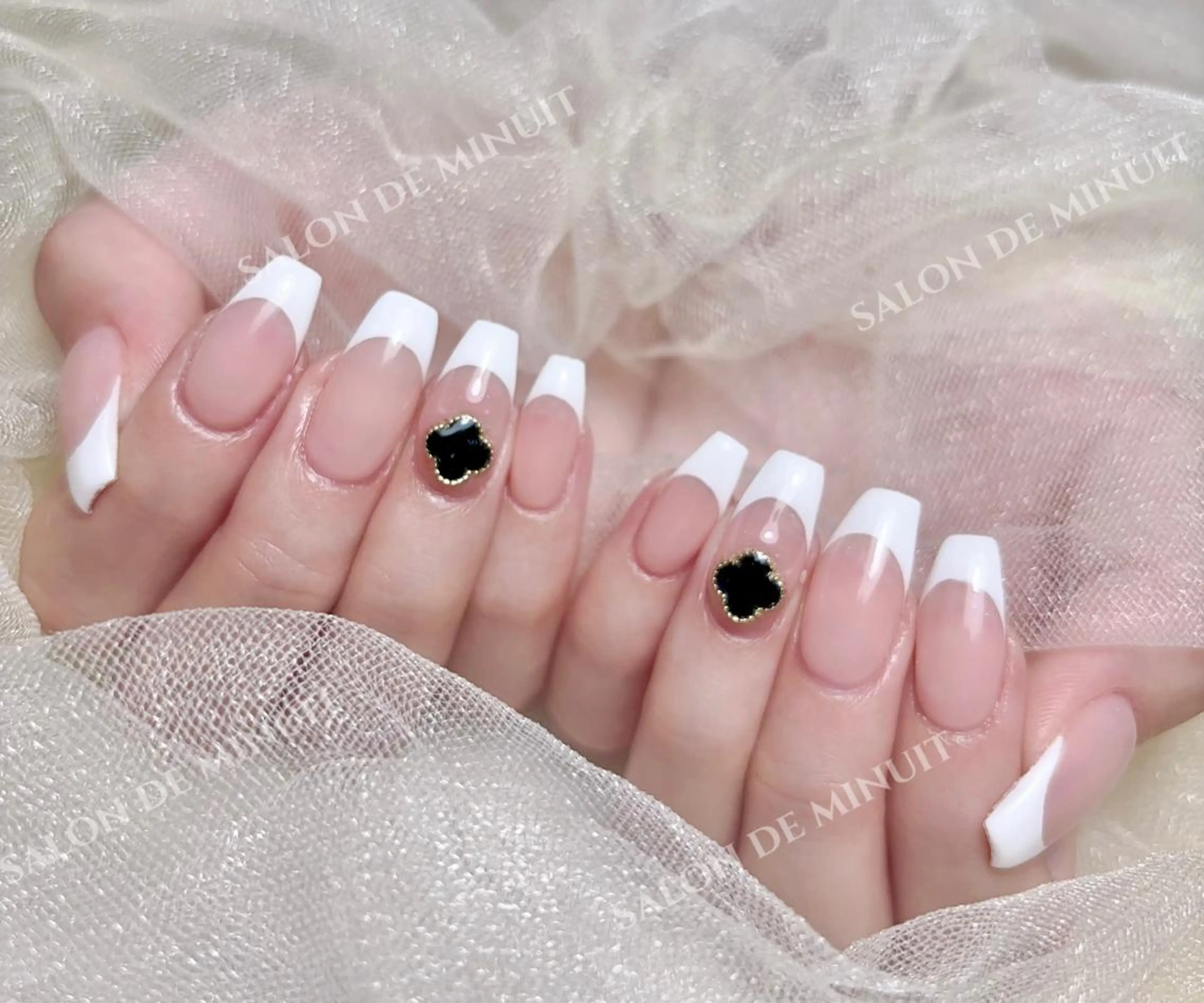 ネイル ハンドネイル ハンドケア Salon de Minuit🦩のネイルデザイン