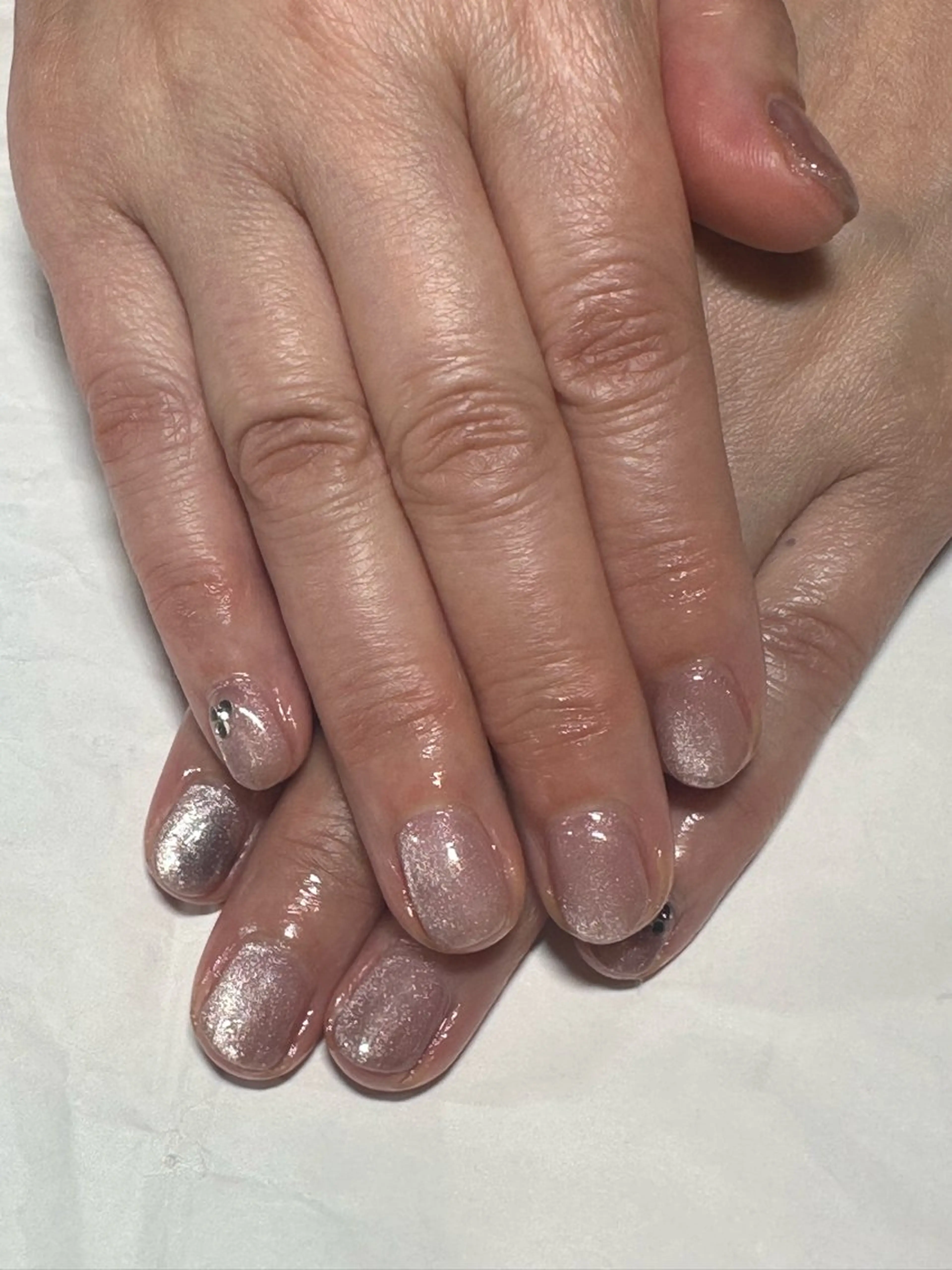 ネイル e.nail所属・🍎吉田 恵里🍎のネイルデザイン