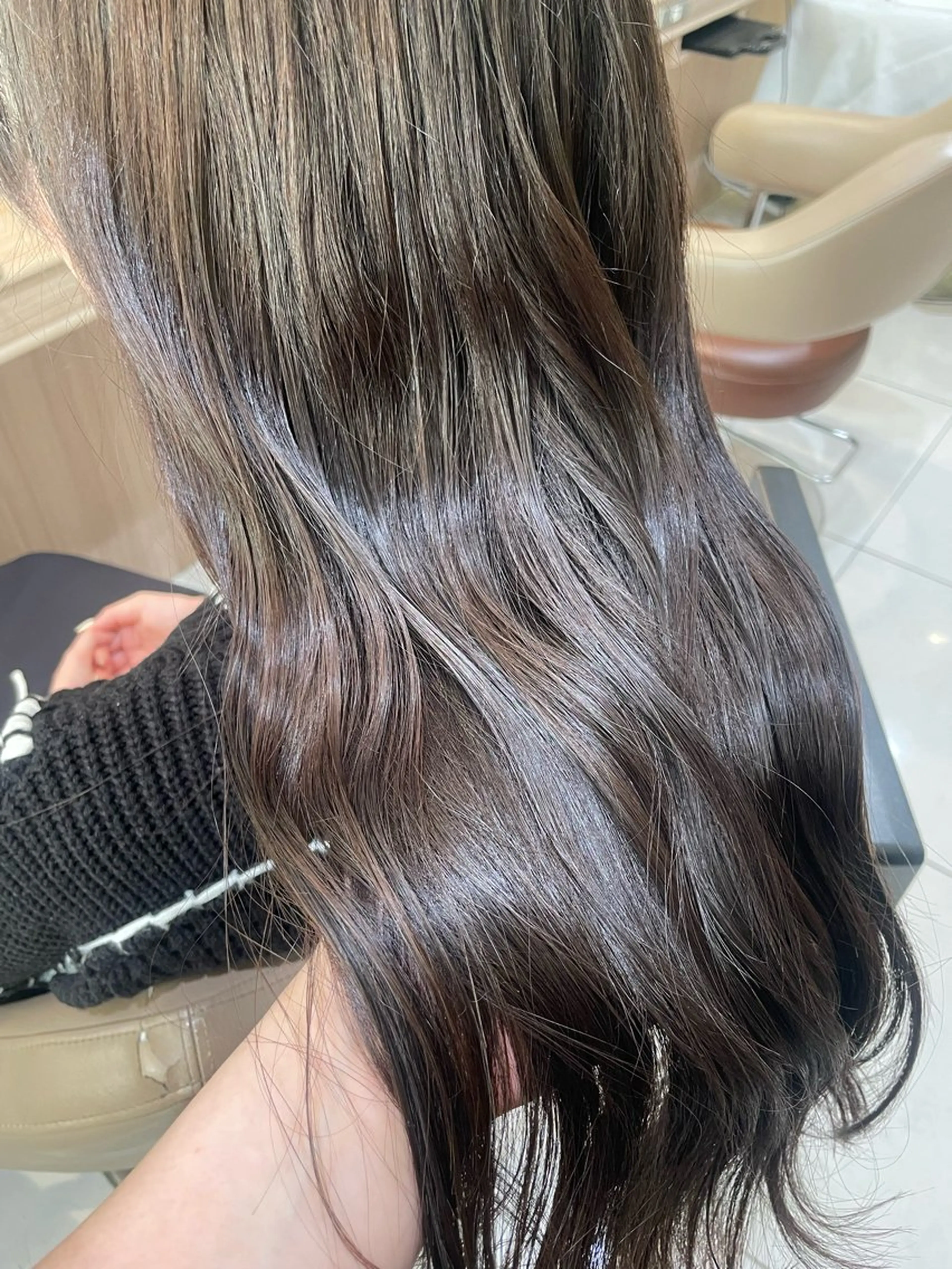 セミロング カラー ヘアアレンジ カット ヘアカラー トリートメント 韓国ヘアメイク🎀/ 縮毛矯正✨山本媛香のヘアスタイル