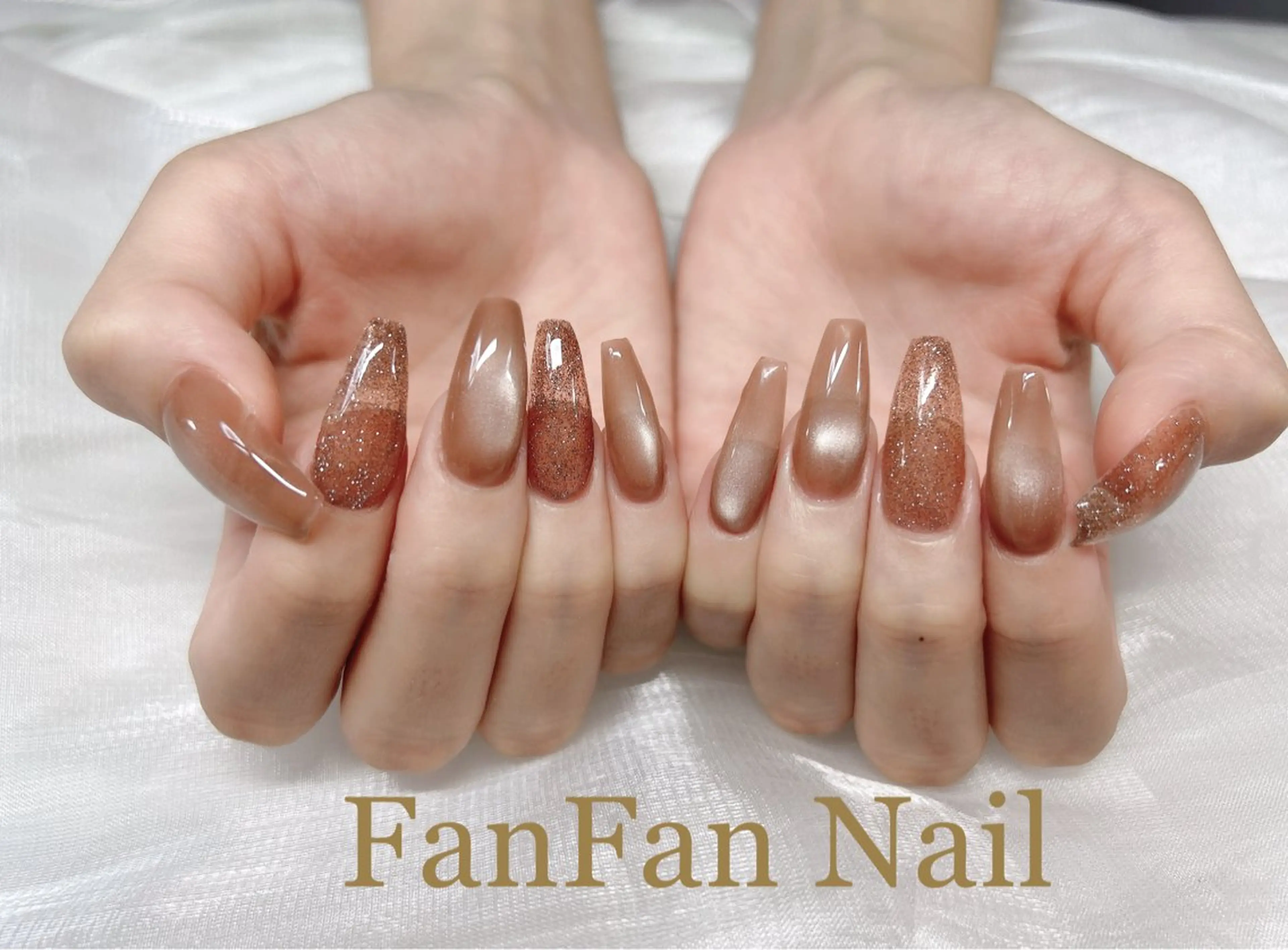 ネイル アートネイル オーロラネイル ガーリー キラキラネイル 韓国ネイル ハンドネイル KaKa FanFanNailのネイルデザイン