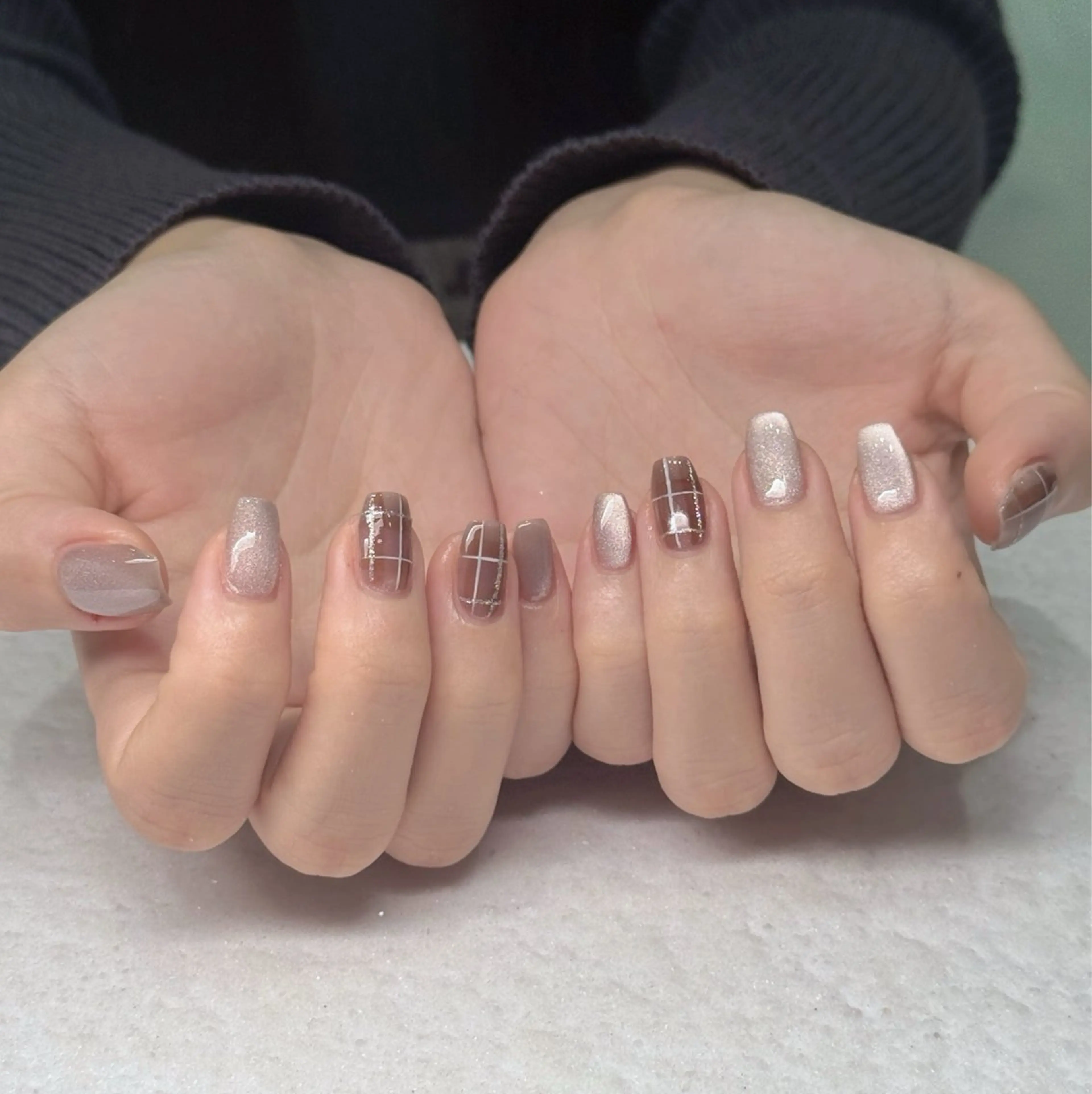 ネイル マグネットネイル ハンドネイル ハンドケア HANA.NAILS所属・HANA.NAILS 自宅サロンのネイルデザイン