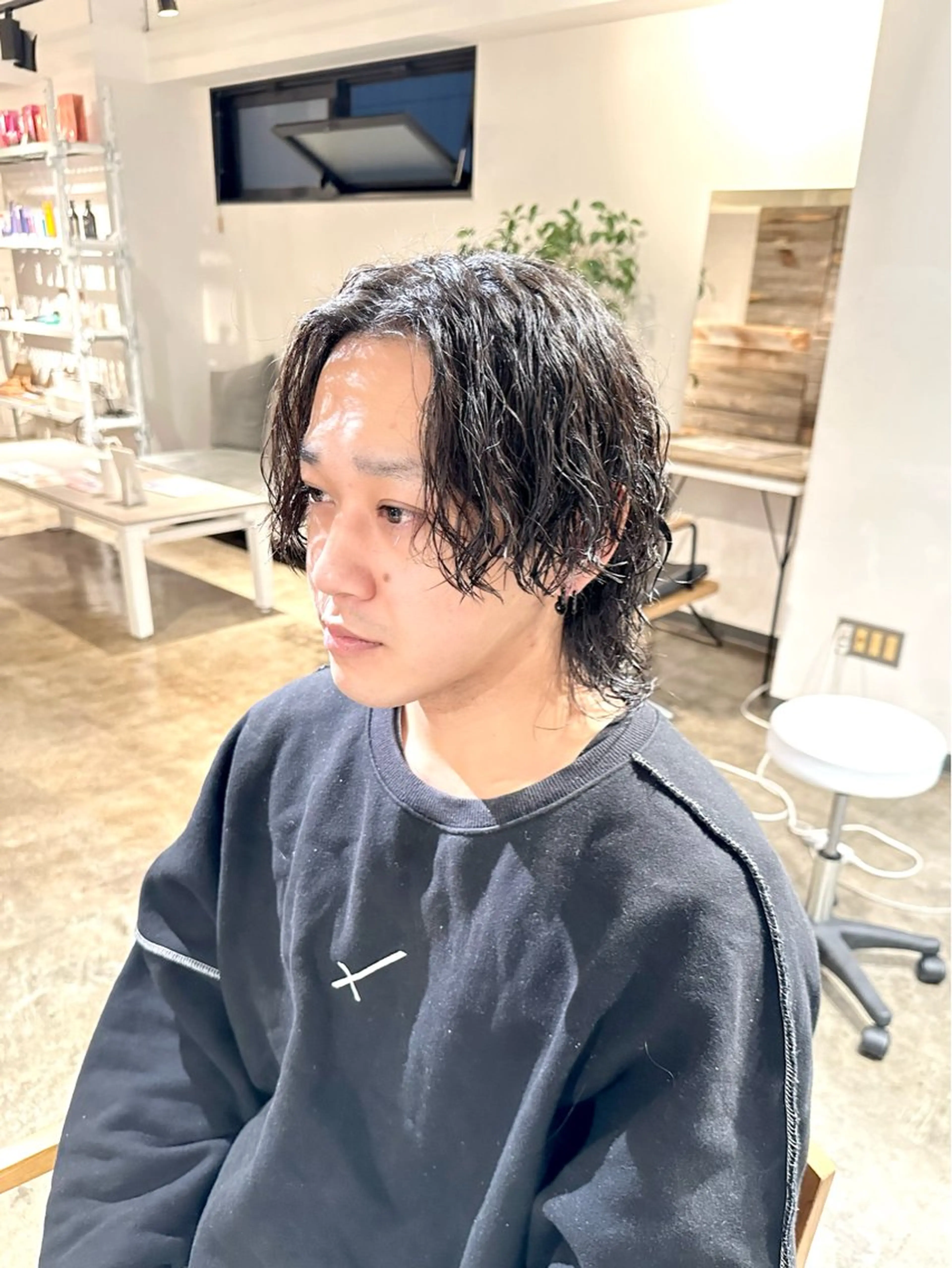 メンズ マッシュ メンズパーマ メンズツイストパーマ 波巻きパーマ メンズウルフカット カット ヘアカラー パーマ トリートメント 骨格補正施術/メンズ 専門美容師/YUYAのヘアスタイル