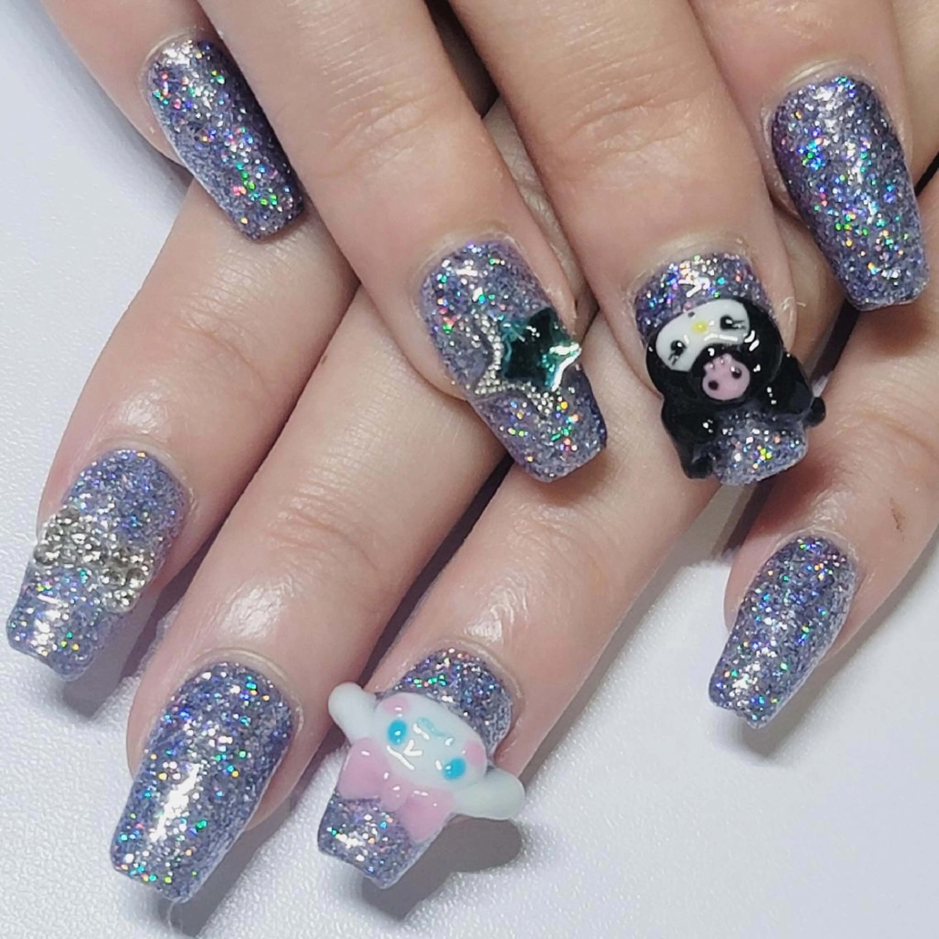 ネイル アートネイル オーロラネイル キラキラネイル ラメ(グリッター) ワンカラーネイル ハンドネイル よしだ ひろきのネイルデザイン