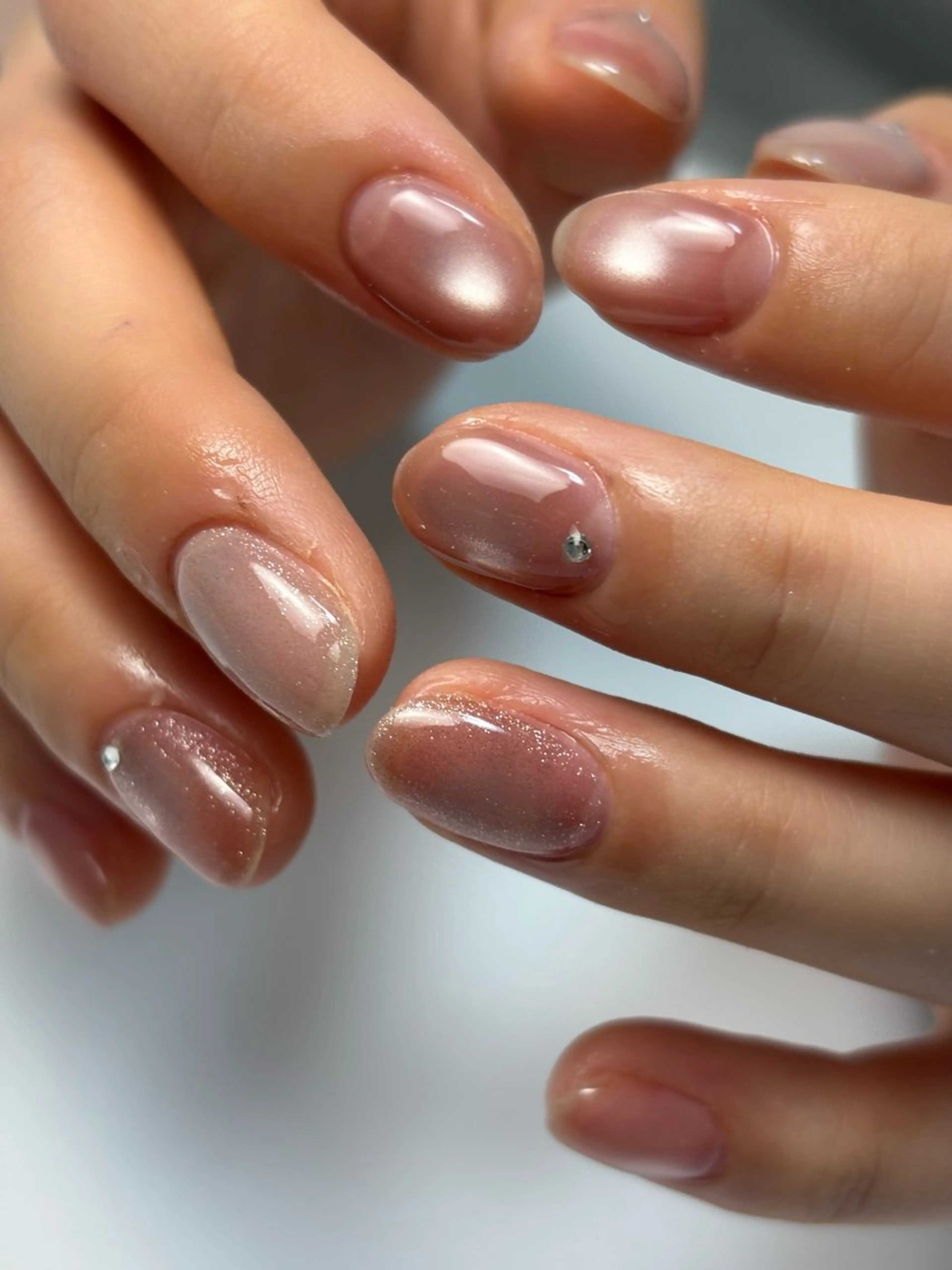 ネイル 氷ネイル・うるうるネイル ハンドネイル Li'a Bloom所属・🦋🤍 madoka🤍のネイルデザイン