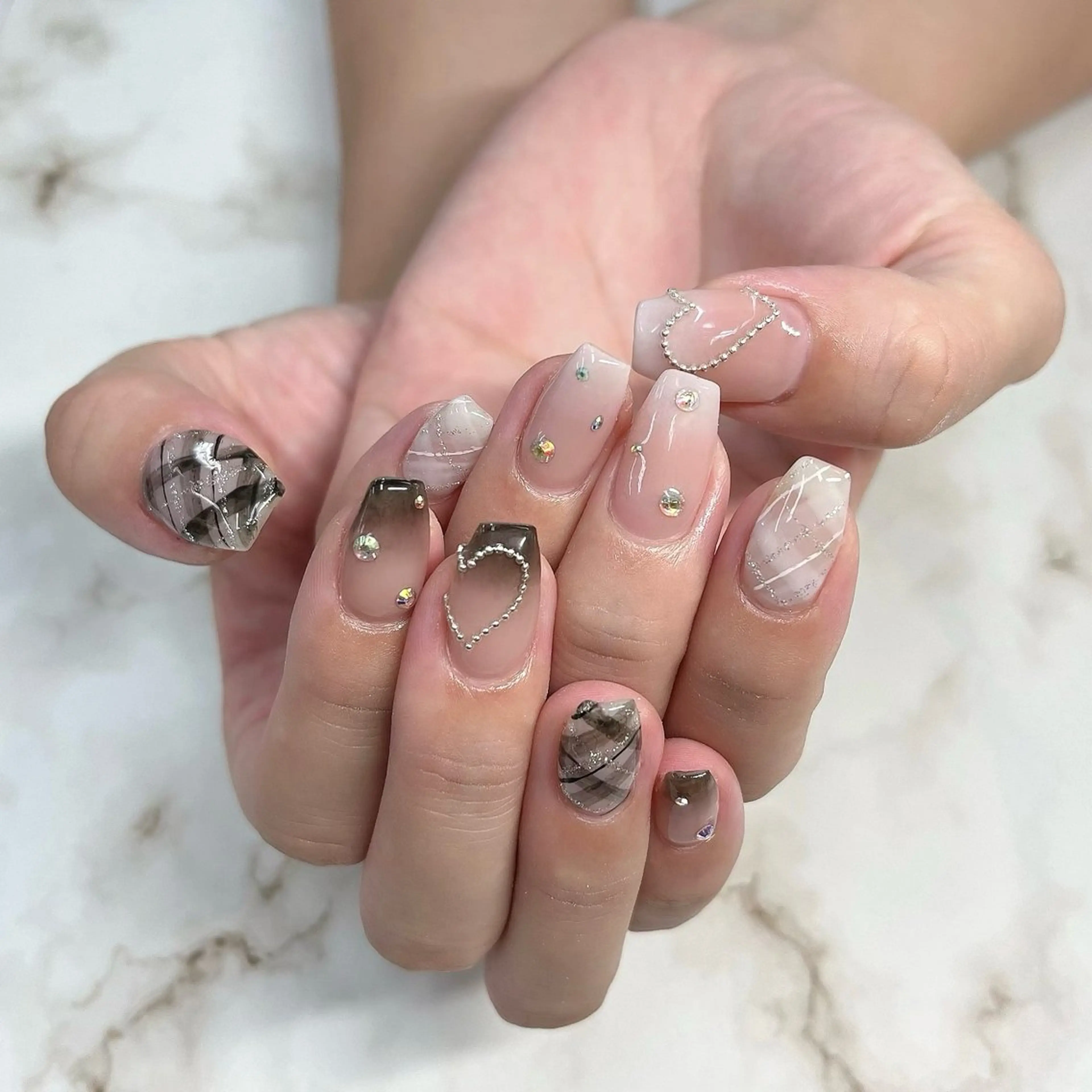 ネイル nishii natsumiのネイルデザイン