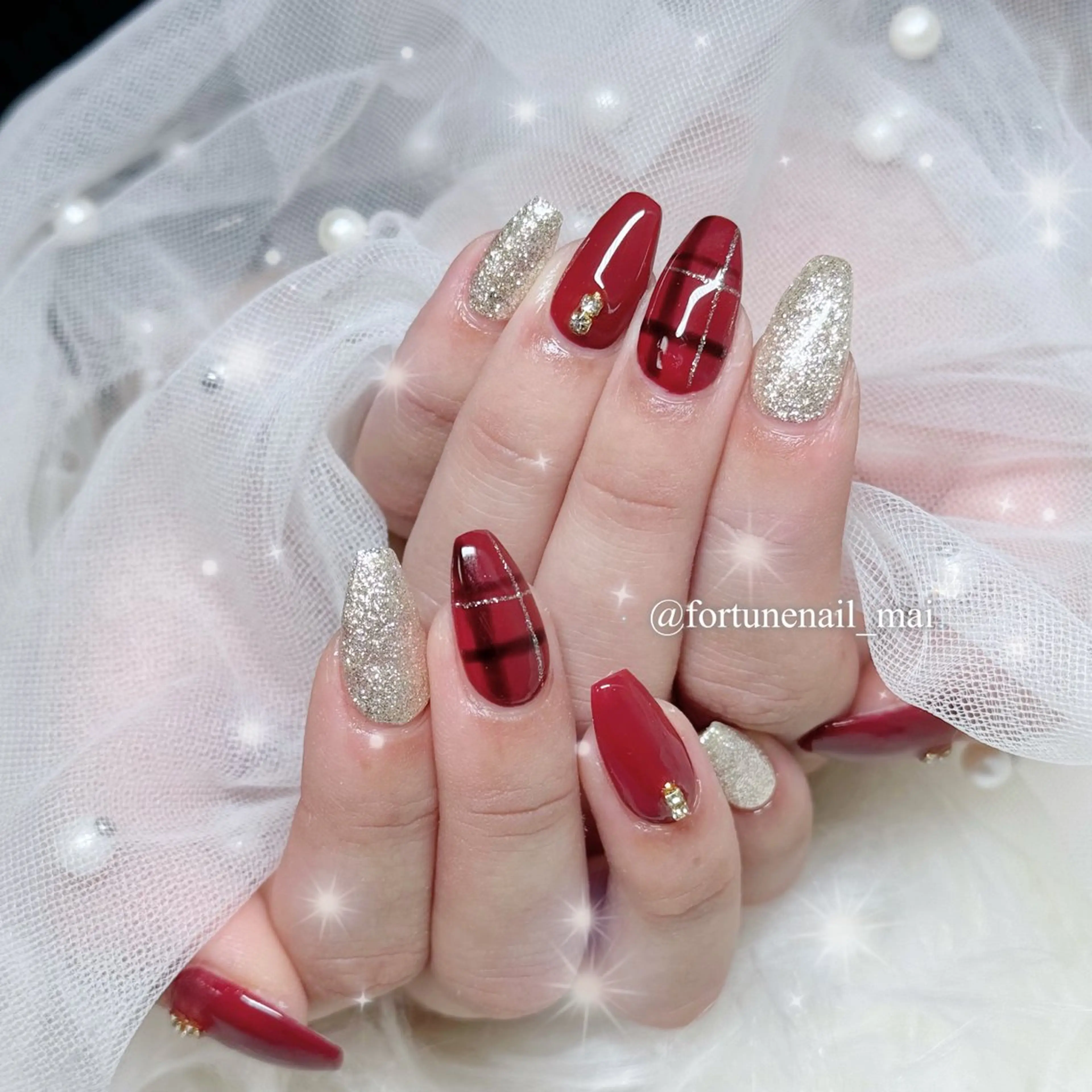 ネイル 冬ネイル クリスマス ハンドネイル 🎀Mai 🎀12/22空✩⡱のネイルデザイン