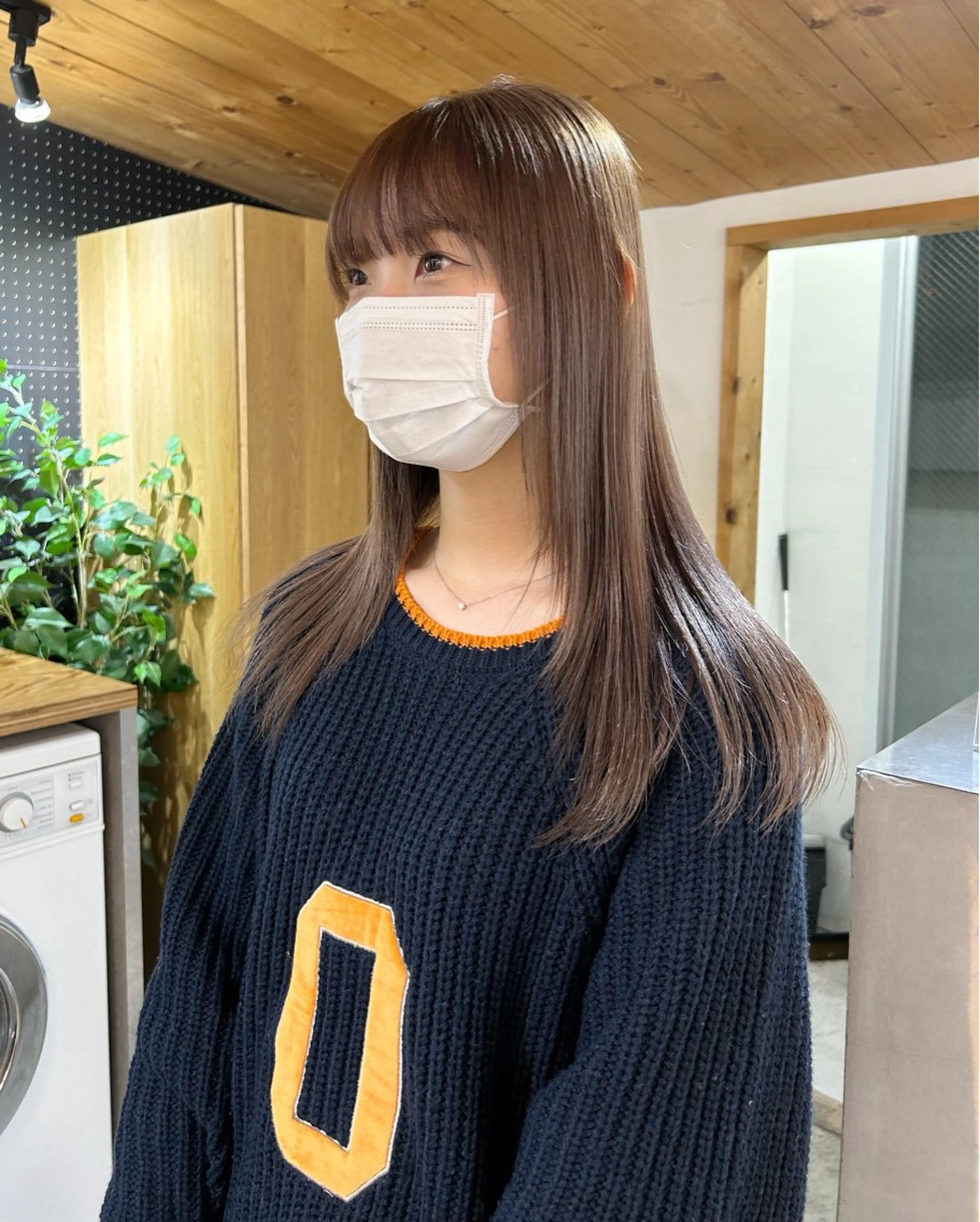 セミロング ヘアカラー 🫐寒色系カラー 🫐ヤマナカリリカのヘアスタイル