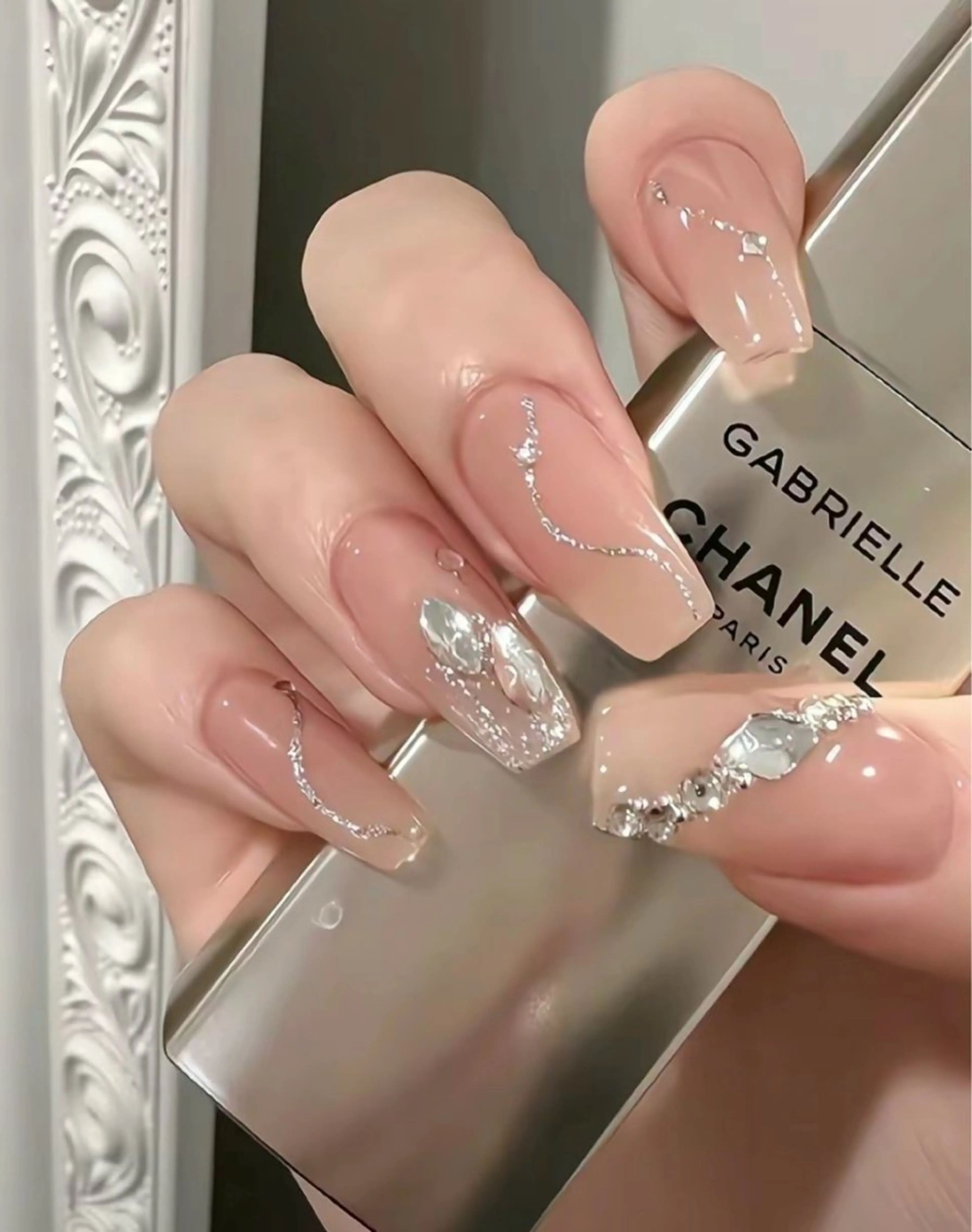 ネイル ハンドネイル mira-cle大濱美容アカデミー所属・AI NAのネイルデザイン