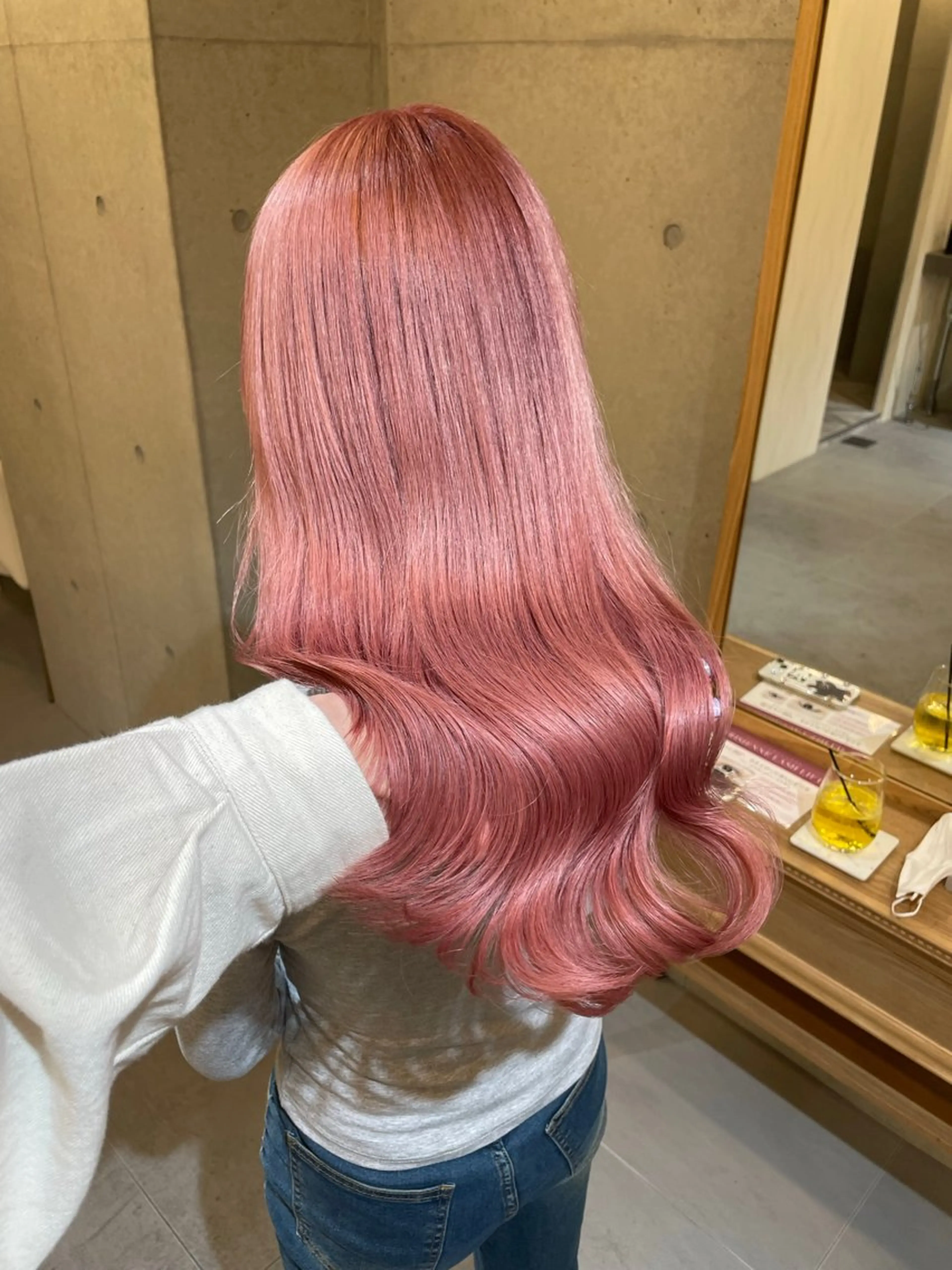 ロング カラー ベージュカラー ブリーチ ブラウンカラー ケアブリーチ ハイトーンカラー ヘアカラー トリートメント 羽田翔大/ブリーチ/ ボブカット/店長のヘアスタイル