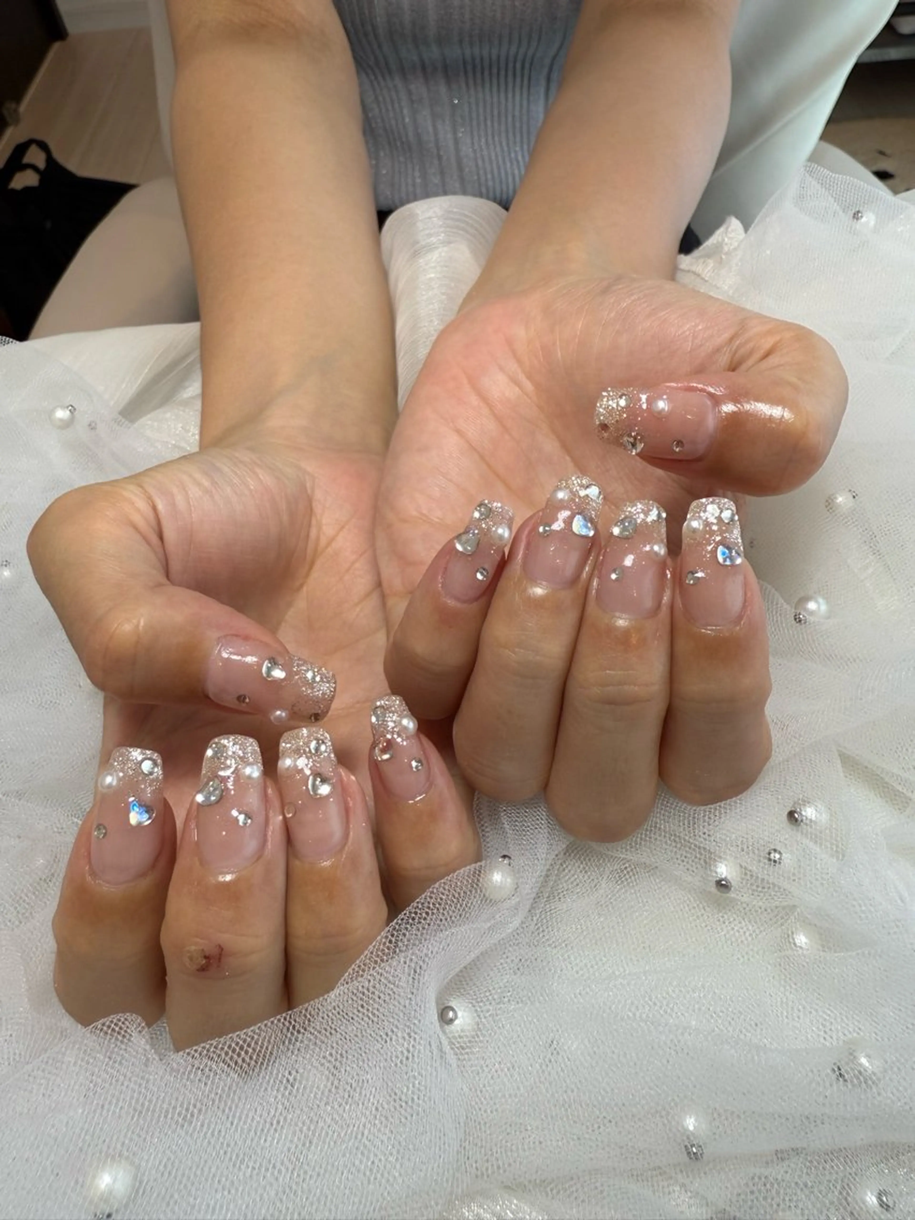 ネイル キラキラネイル 自宅サロン鎌倉 KORONのネイルデザイン