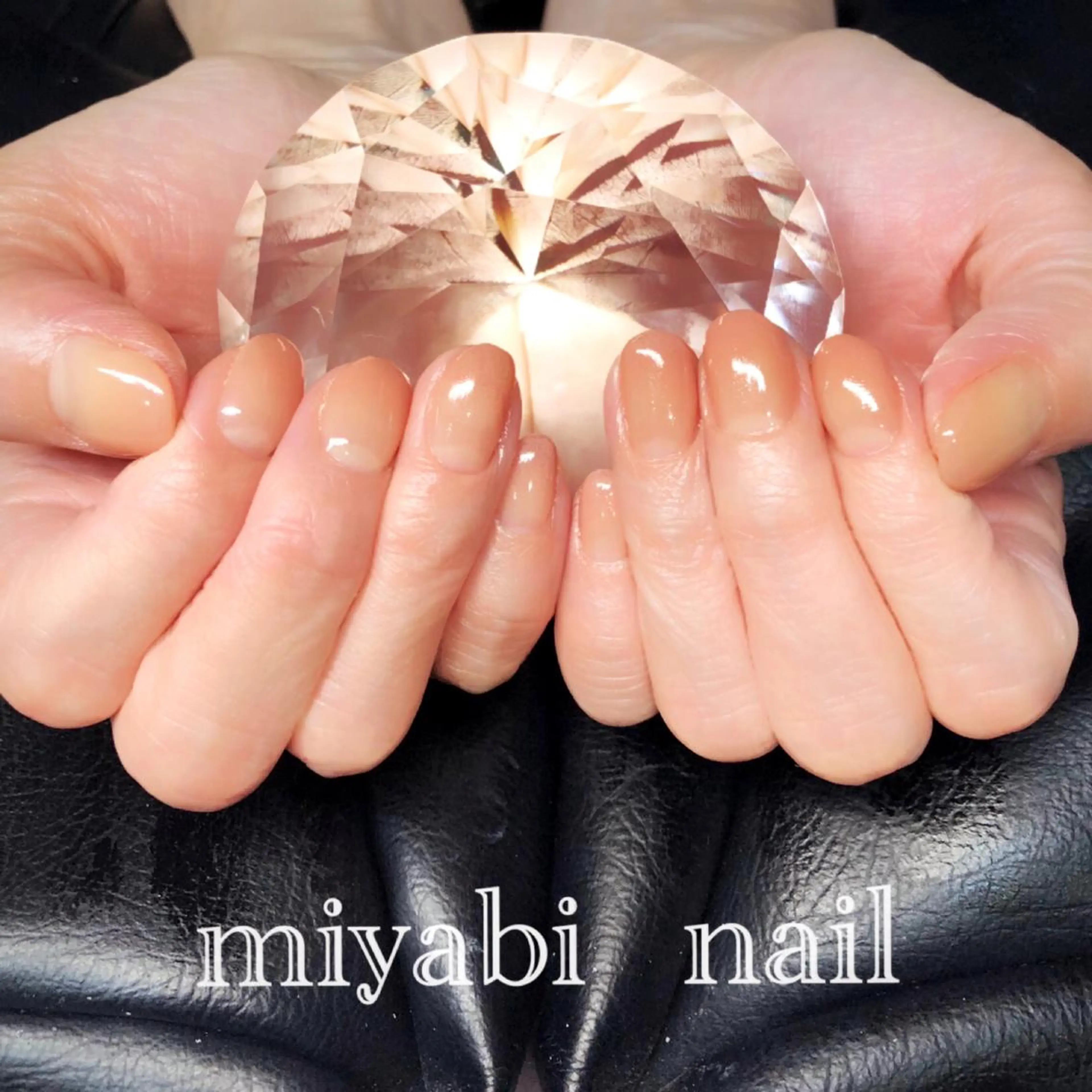 ネイル ジェルネイル グラデーション オフィスネイル ショートネイル ハンドネイル miyabi nail 桂川駅近くのネイルデザイン