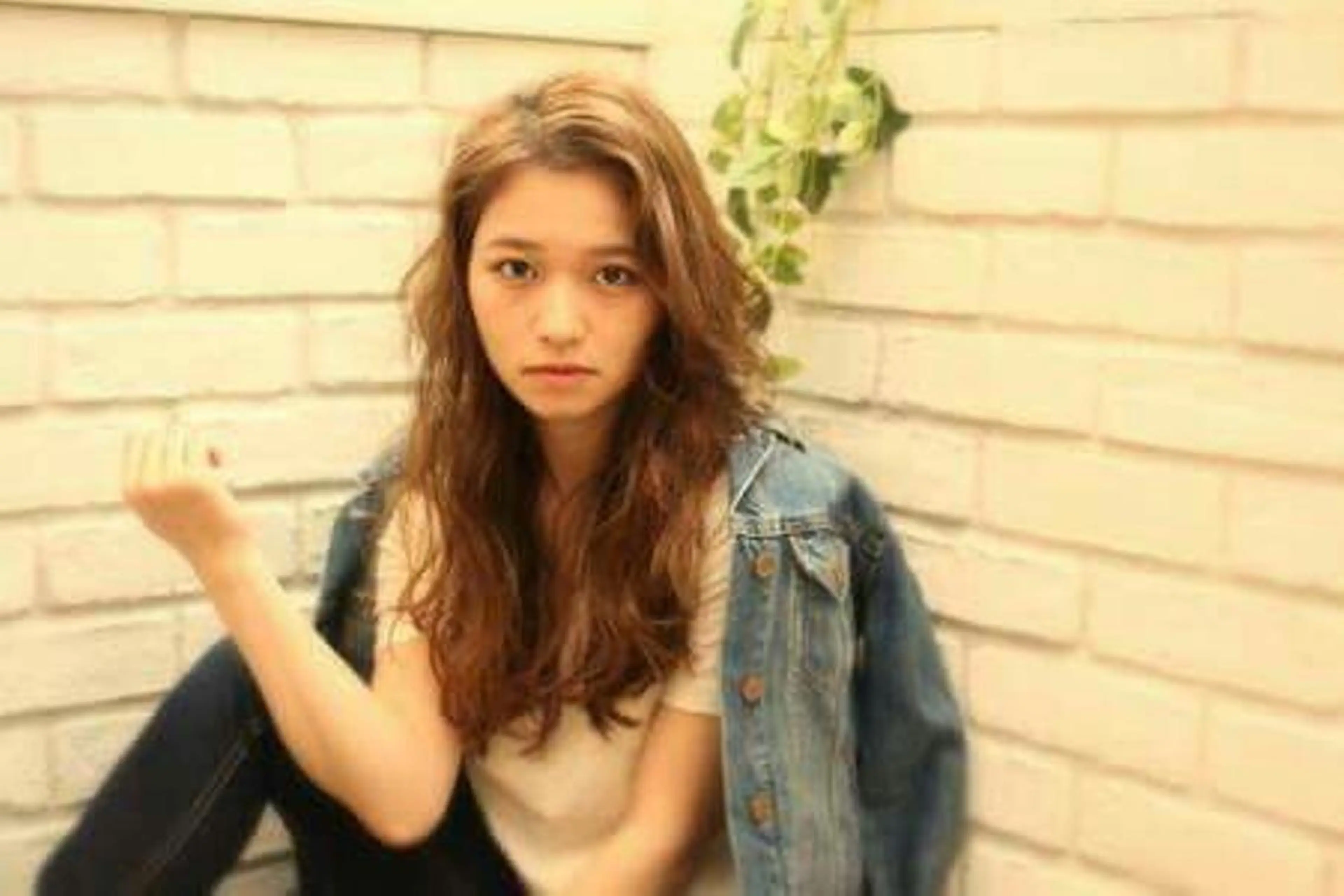 セミロング カラー パーマ ヘアアレンジ セミロングパーマ 外国人風カラー ⭐️ アユミ⭐️のヘアスタイル