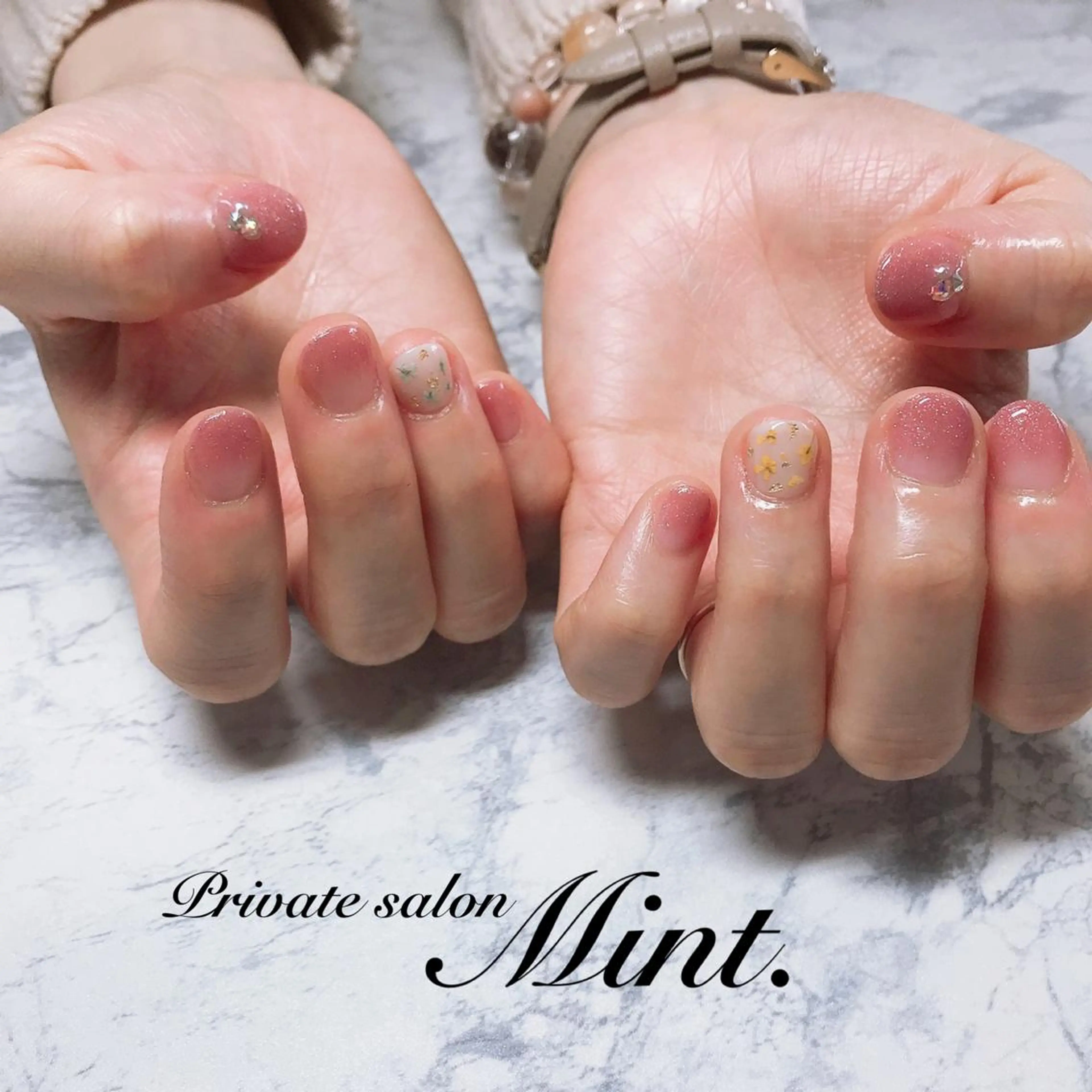 ショート ネイル ジェルネイル Mint. nailのネイルデザイン