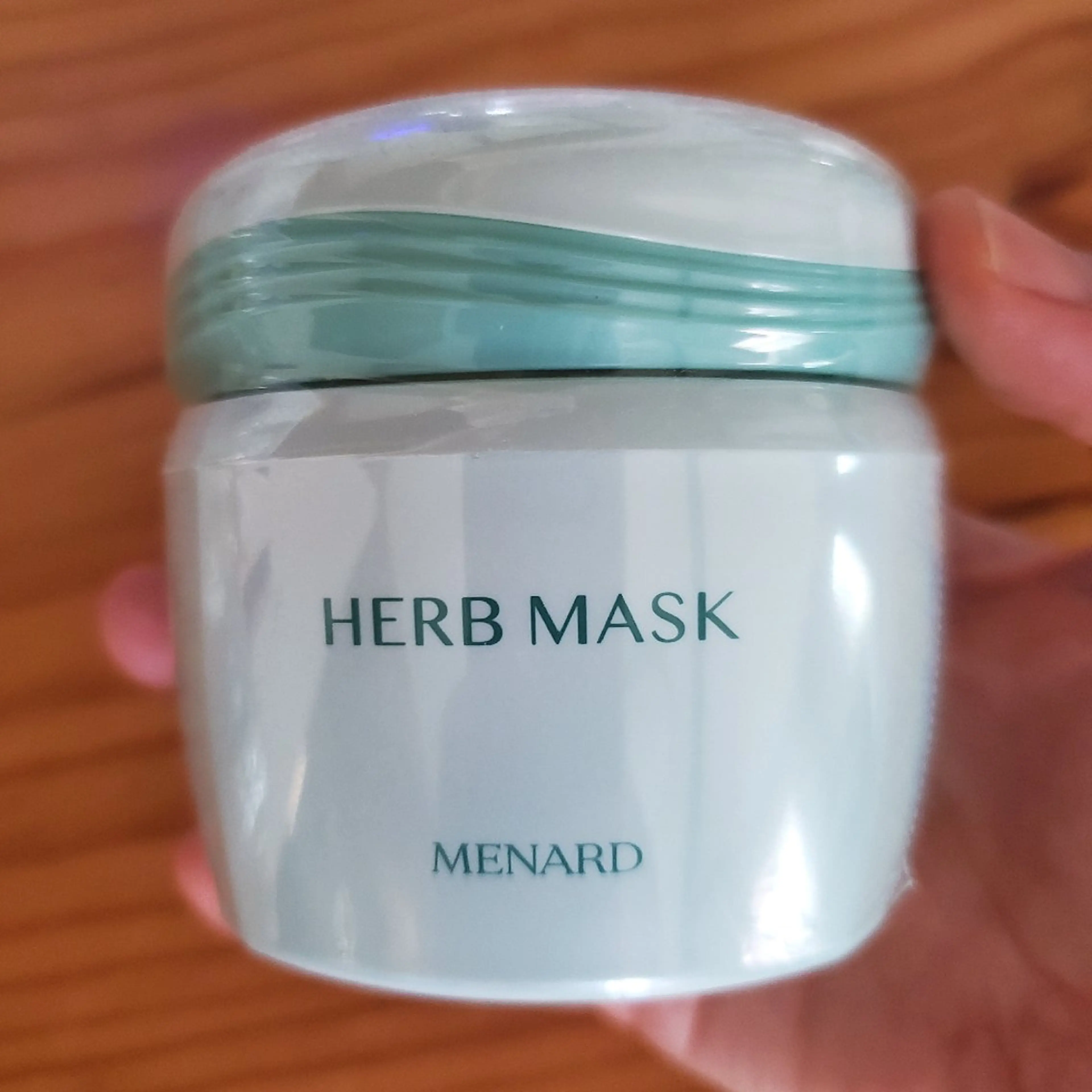 夏の紫外線ダメージで、お肌の老化をくいとめようの写真