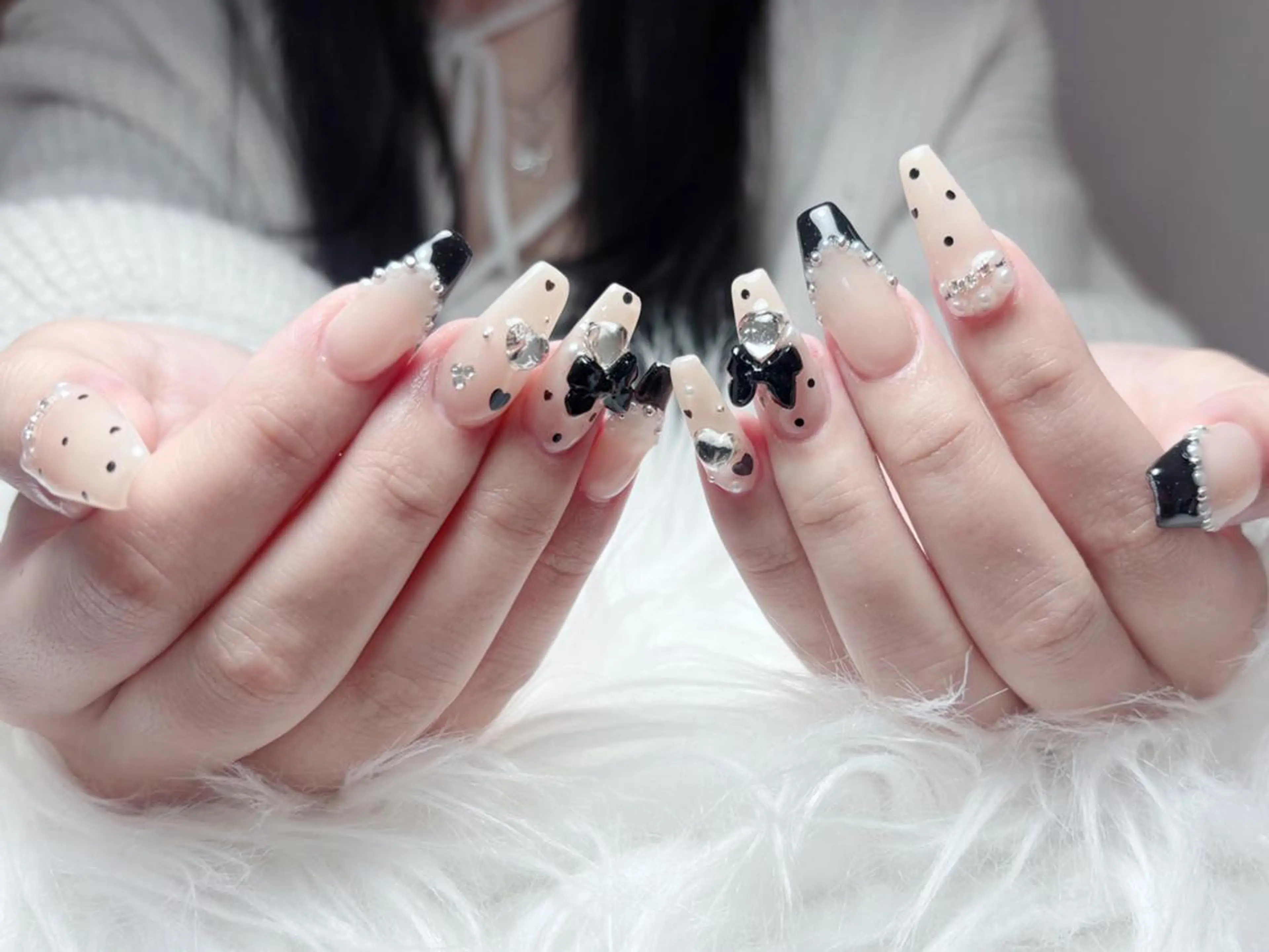 ネイル 長さ出し グラデーション 卒業式 キラキラネイル マグネットネイル Emi🌸Belle Nail Salonのネイルデザイン