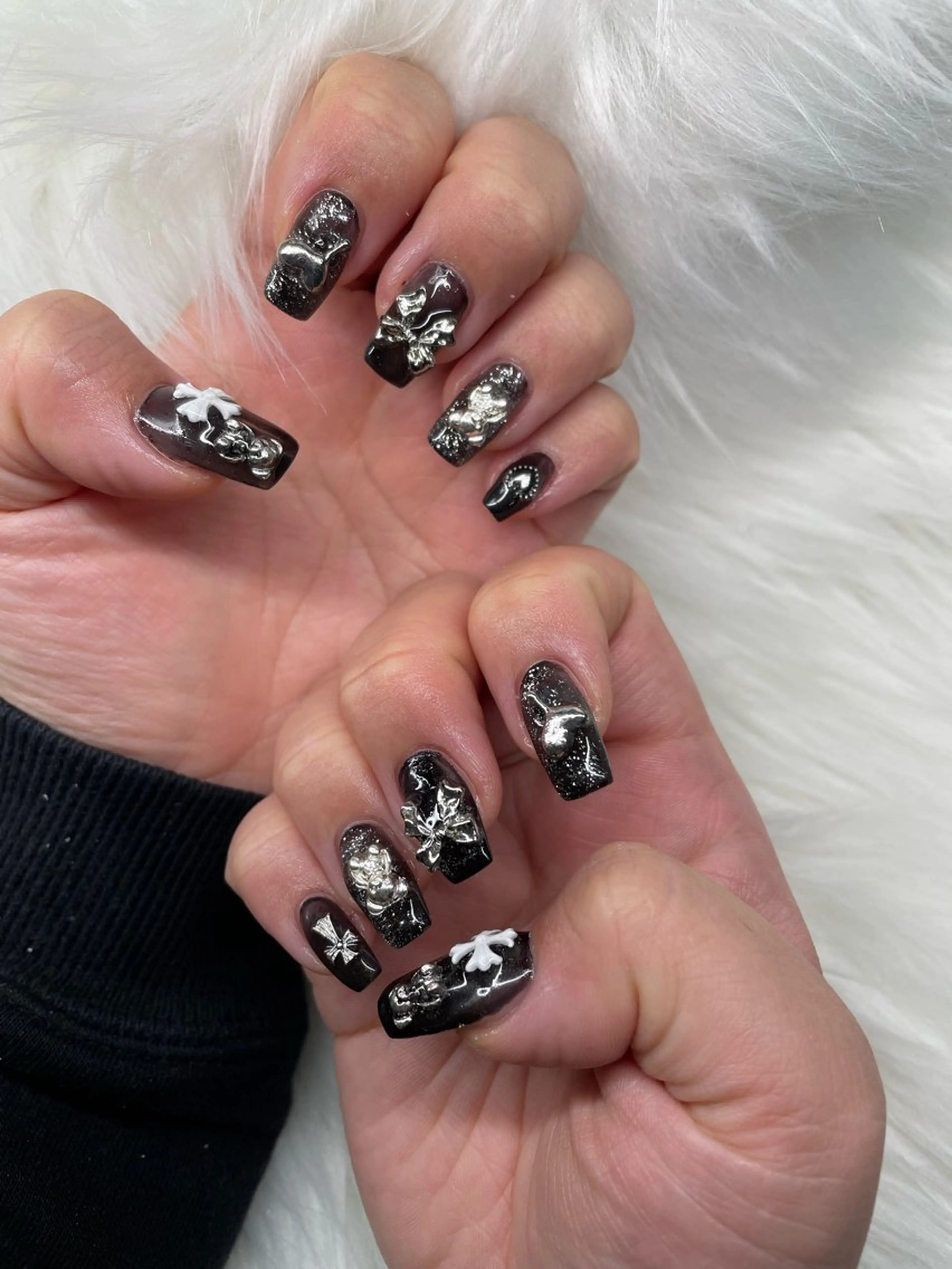 ネイル ハンドネイル 安永 彩香のネイルデザイン