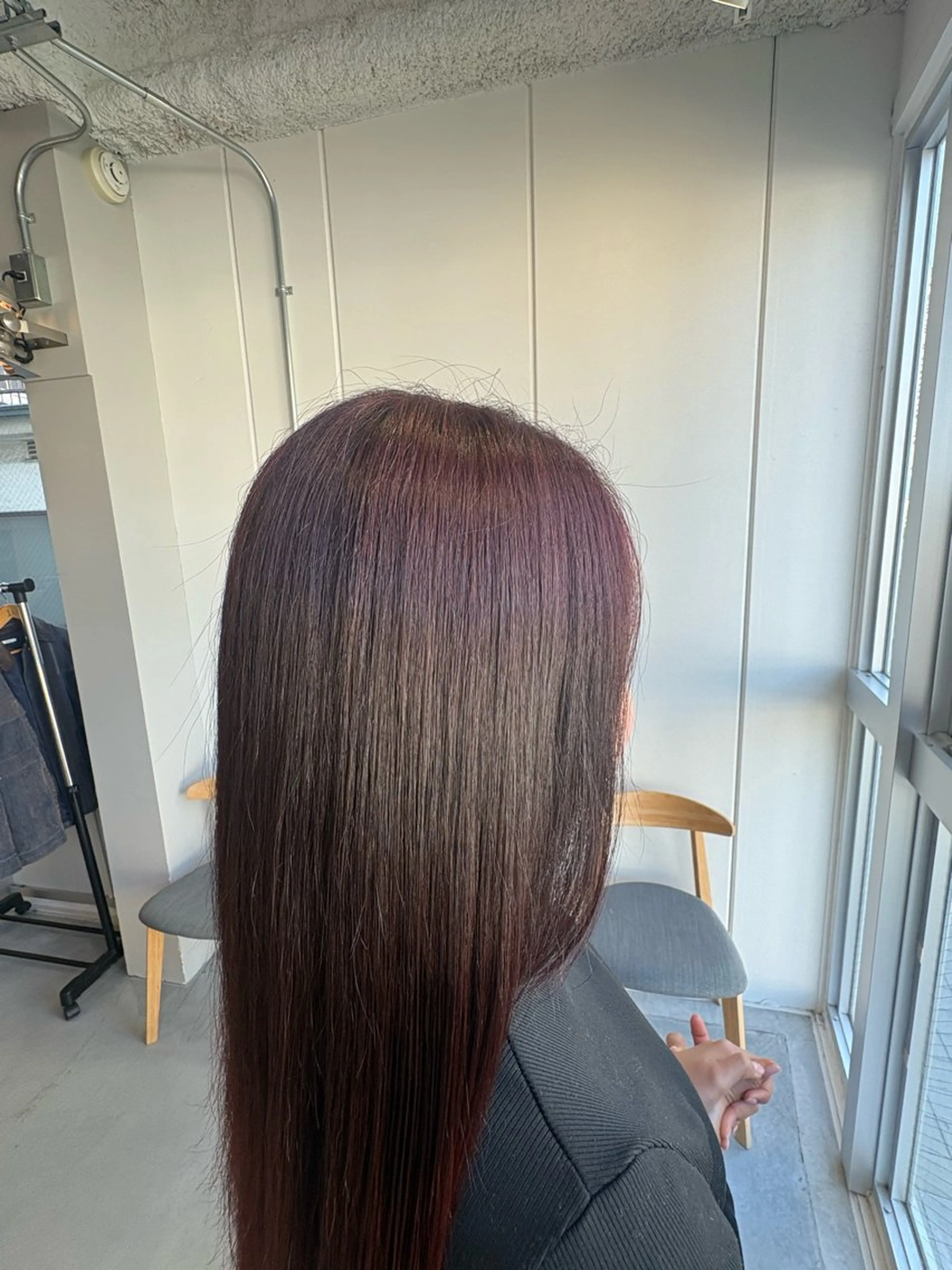 ロング カラー ヘアカラー オオニシ ナツミのヘアスタイル