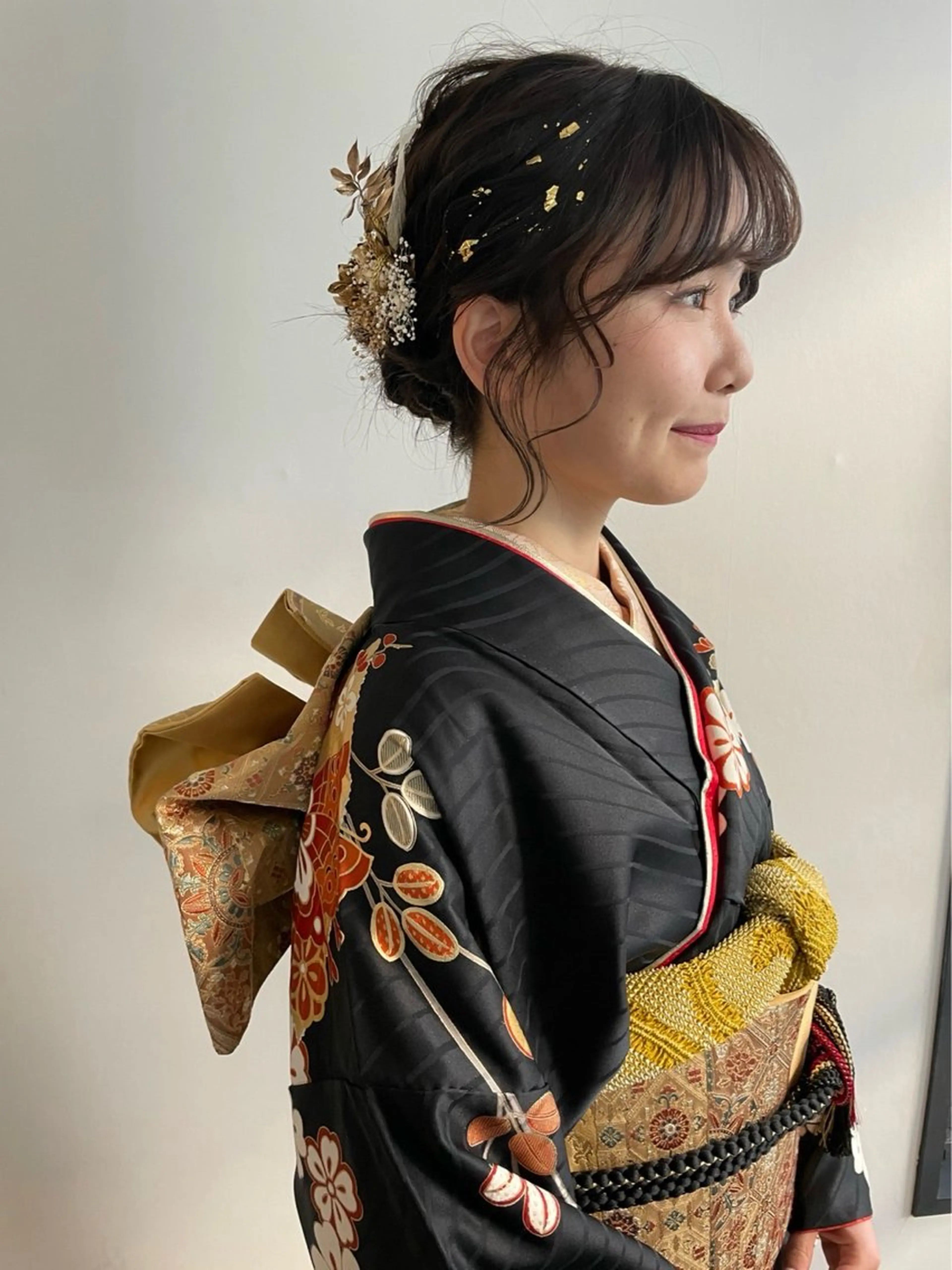 セミロング LOREN＋透明感 オリーブhirokoのヘアスタイル