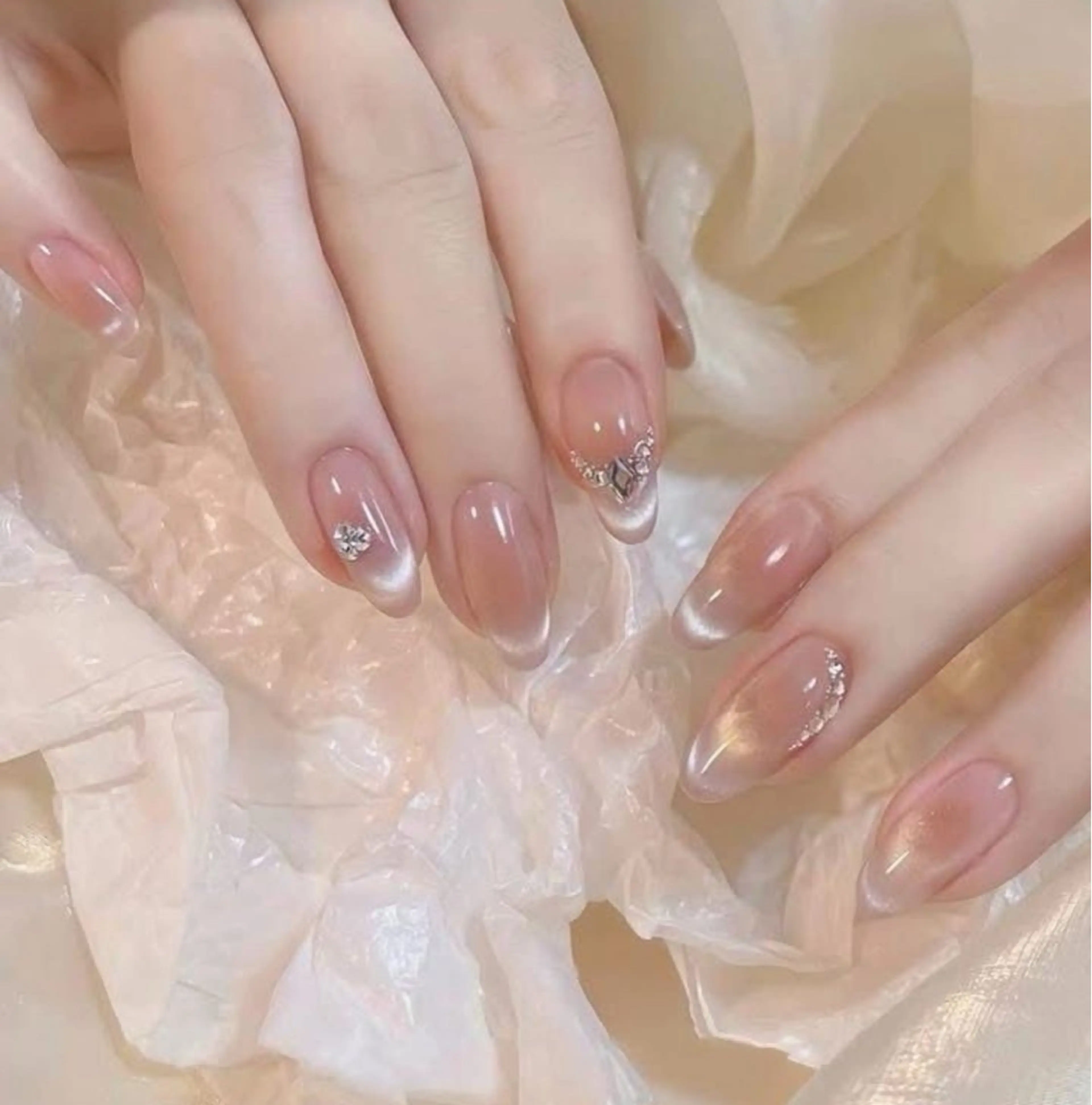 🩷🩷チェック＋マグネットネイル🧲🩷🩷の写真