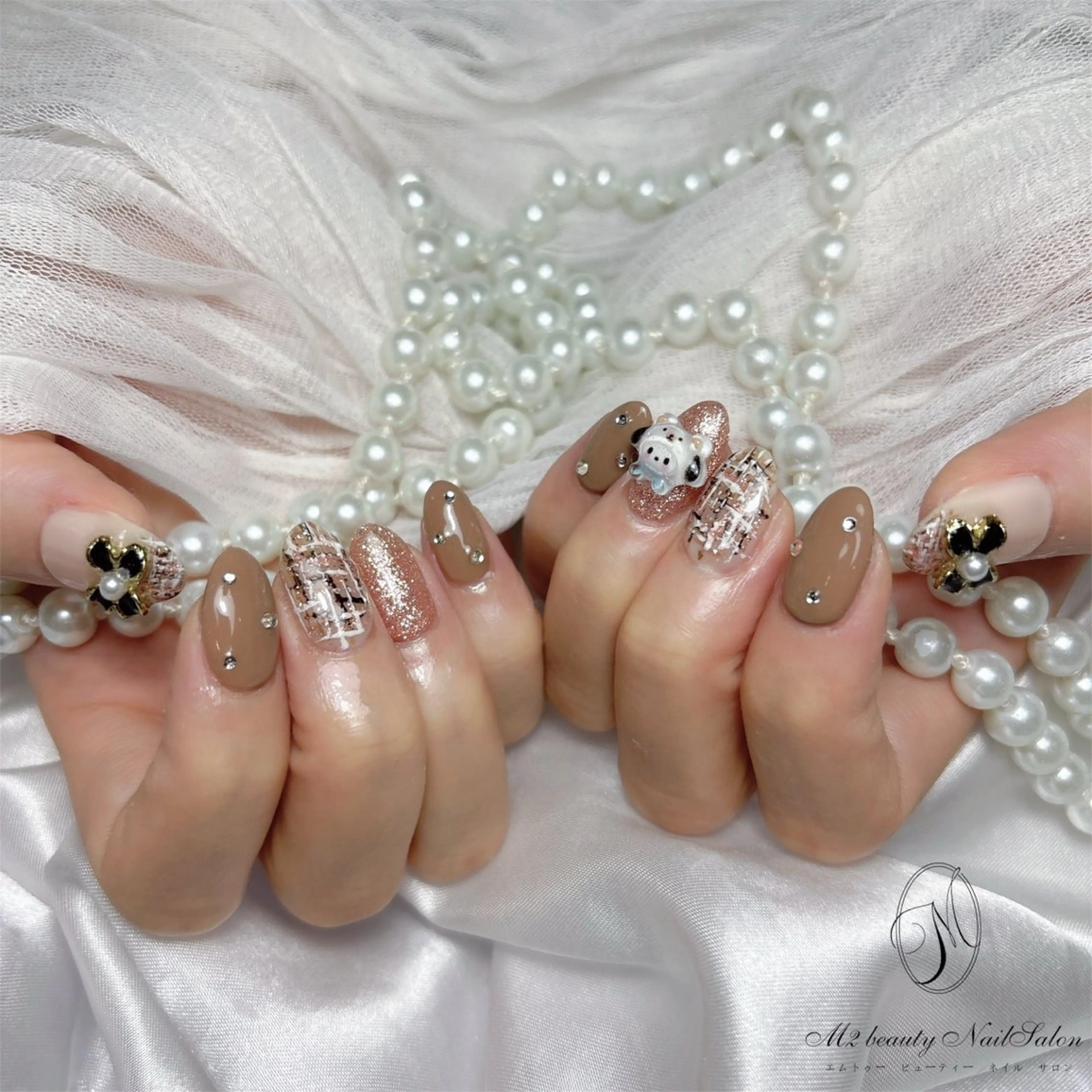 ネイル ハンドネイル M2 BEAUTY Rionのネイルデザイン