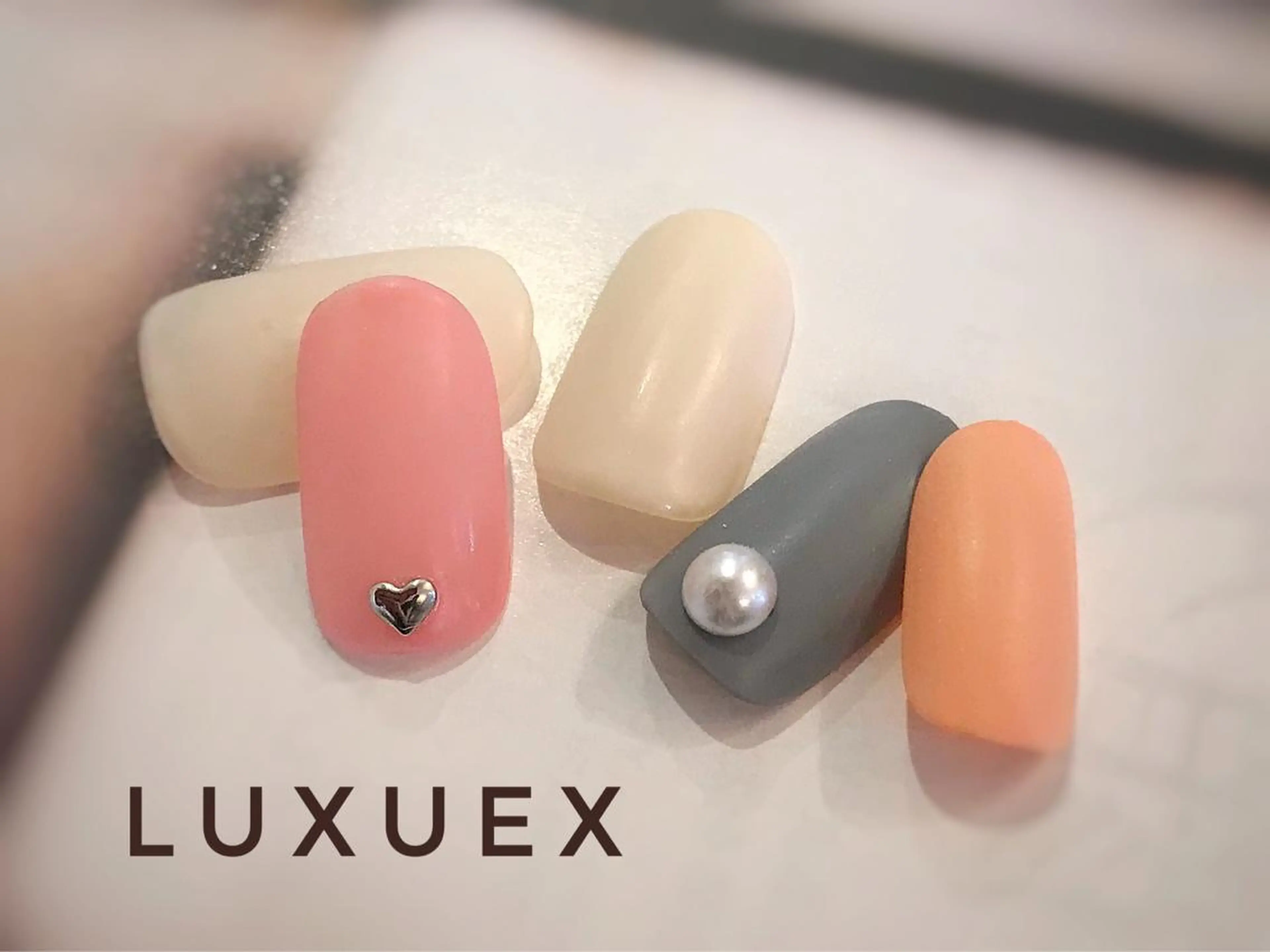 ネイル LUXUEUX春日店所属・LUXUEUX春日店 (ルクソー)のネイルデザイン