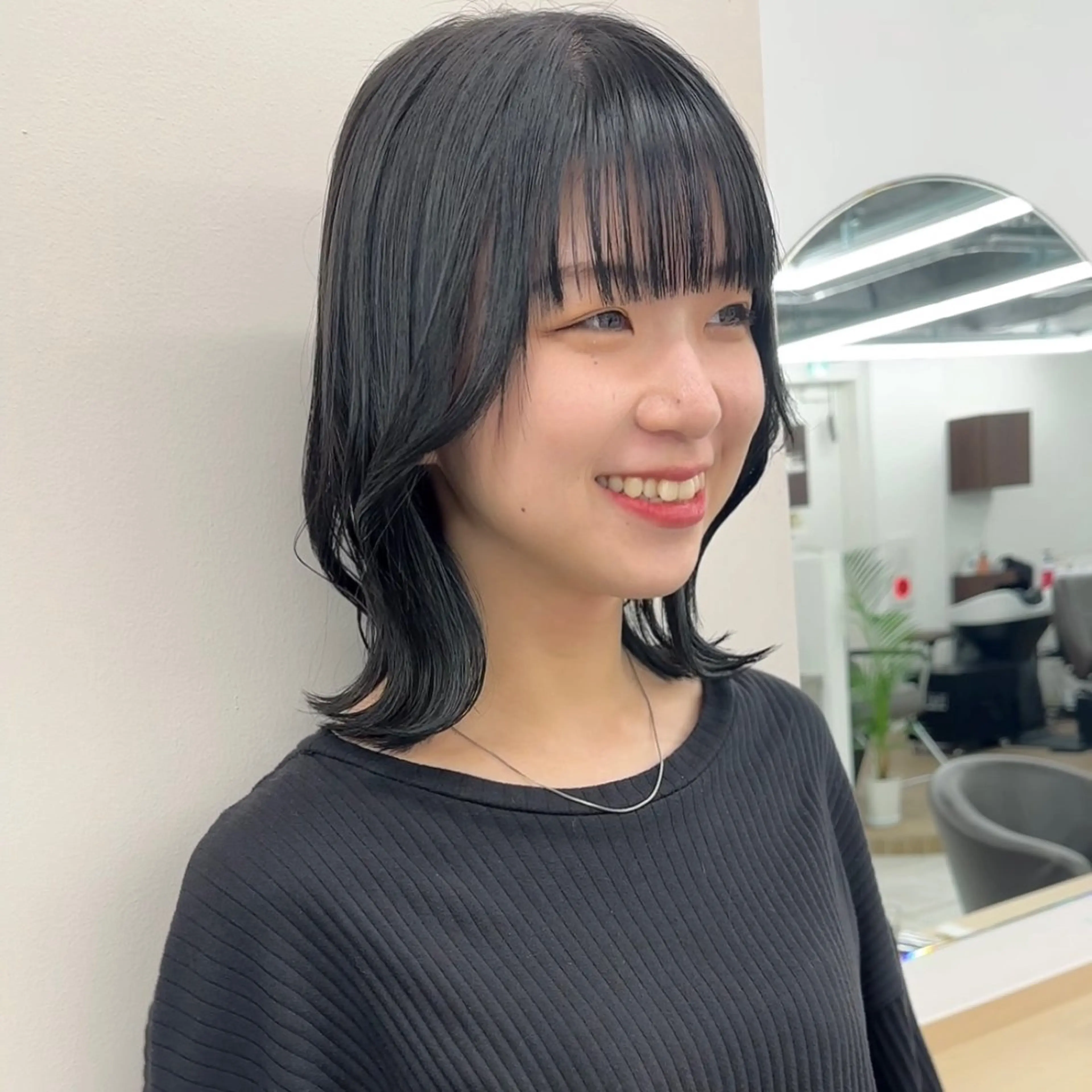 ミディアム カラー カット ヘアカラー トリートメント ブリーチなし/レイヤ ー特化🌈Tommyのヘアスタイル