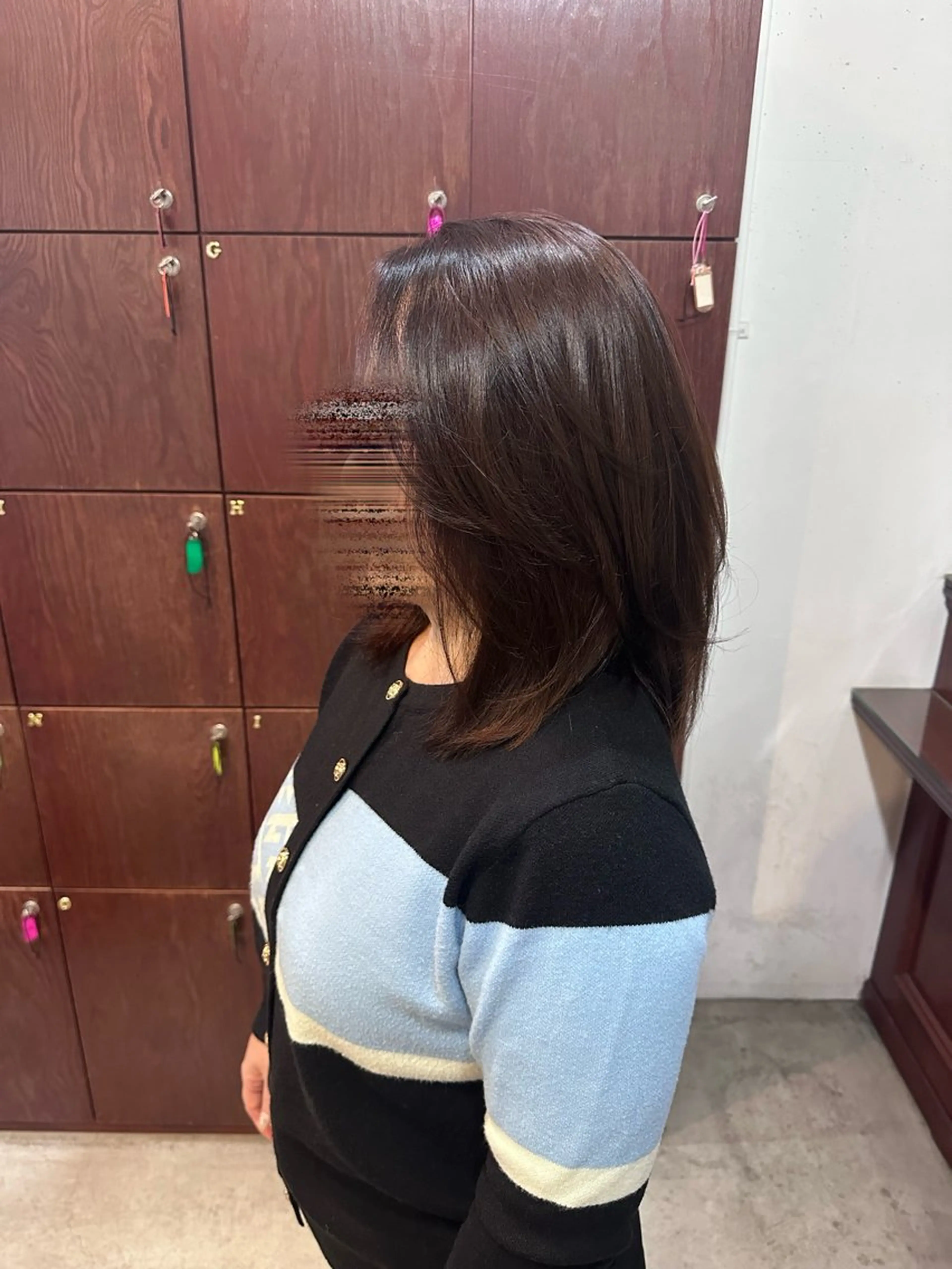 ミディアム 大庭 梨子のヘアスタイル