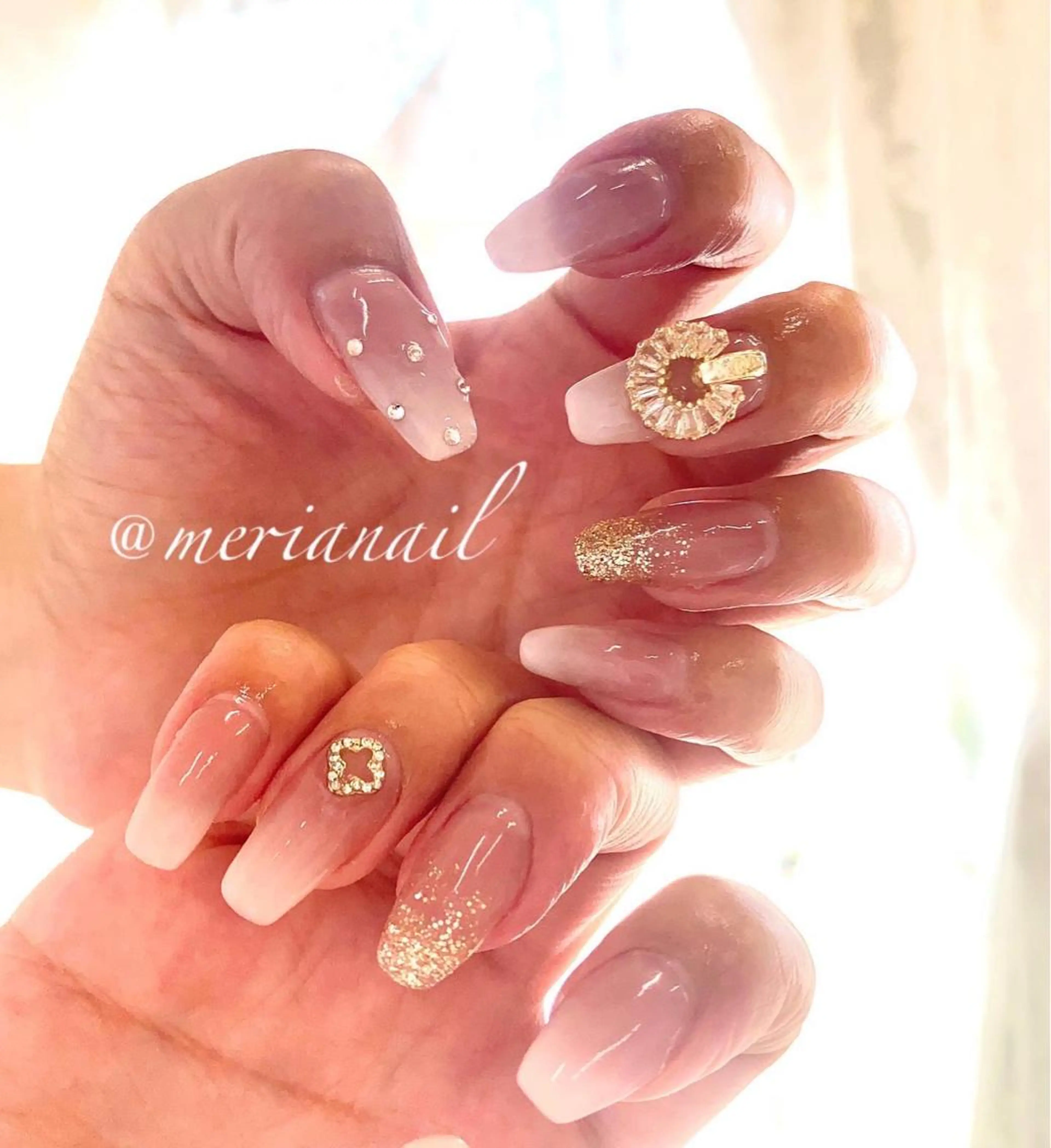 ロング カラー ネイル ワンホンネイル ハンドネイル INFINITY所属・INFINITY nailのネイルデザイン