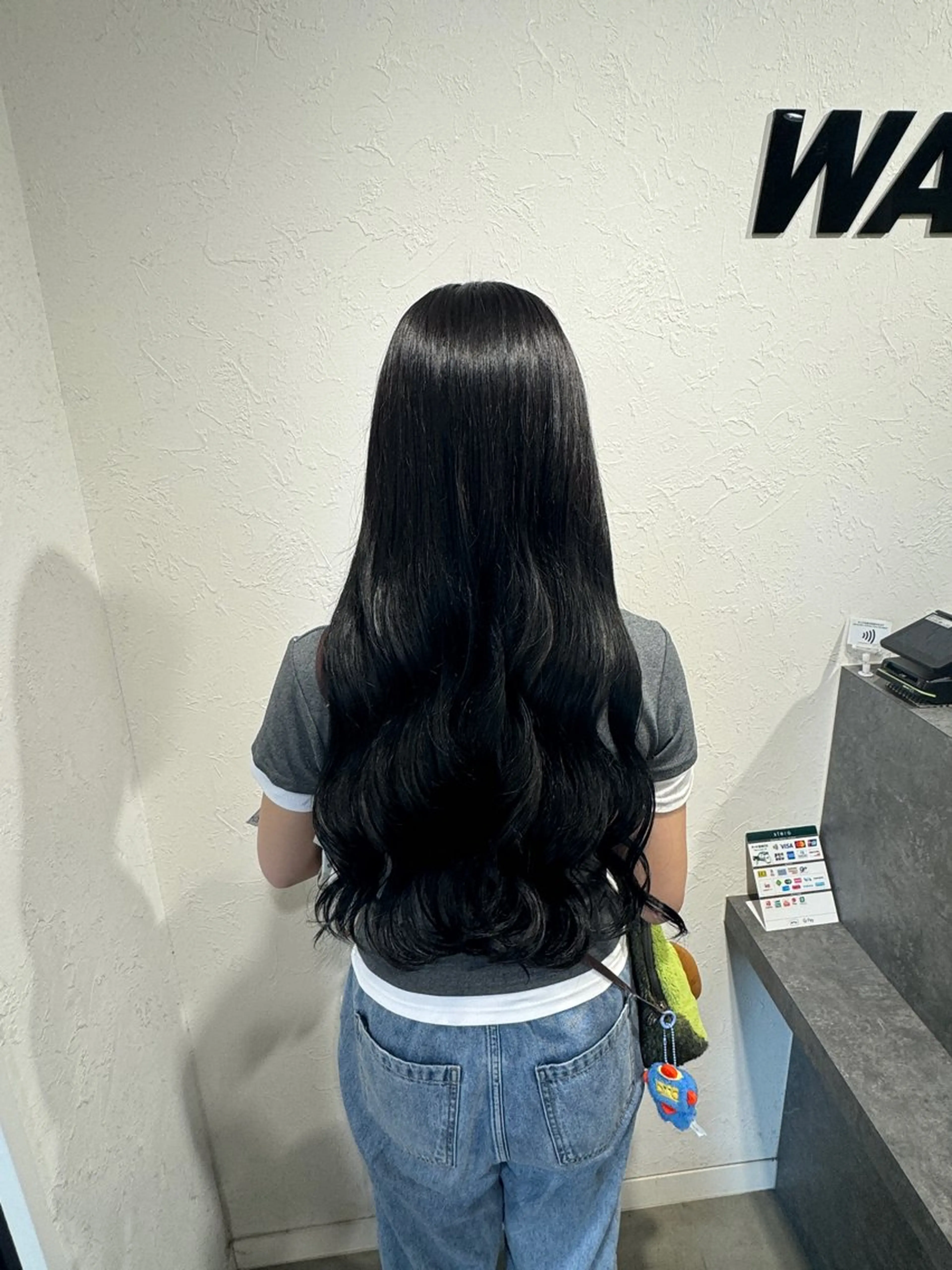 ロング ハイトーン/レイヤー /艶カラー🎀のヘアスタイル