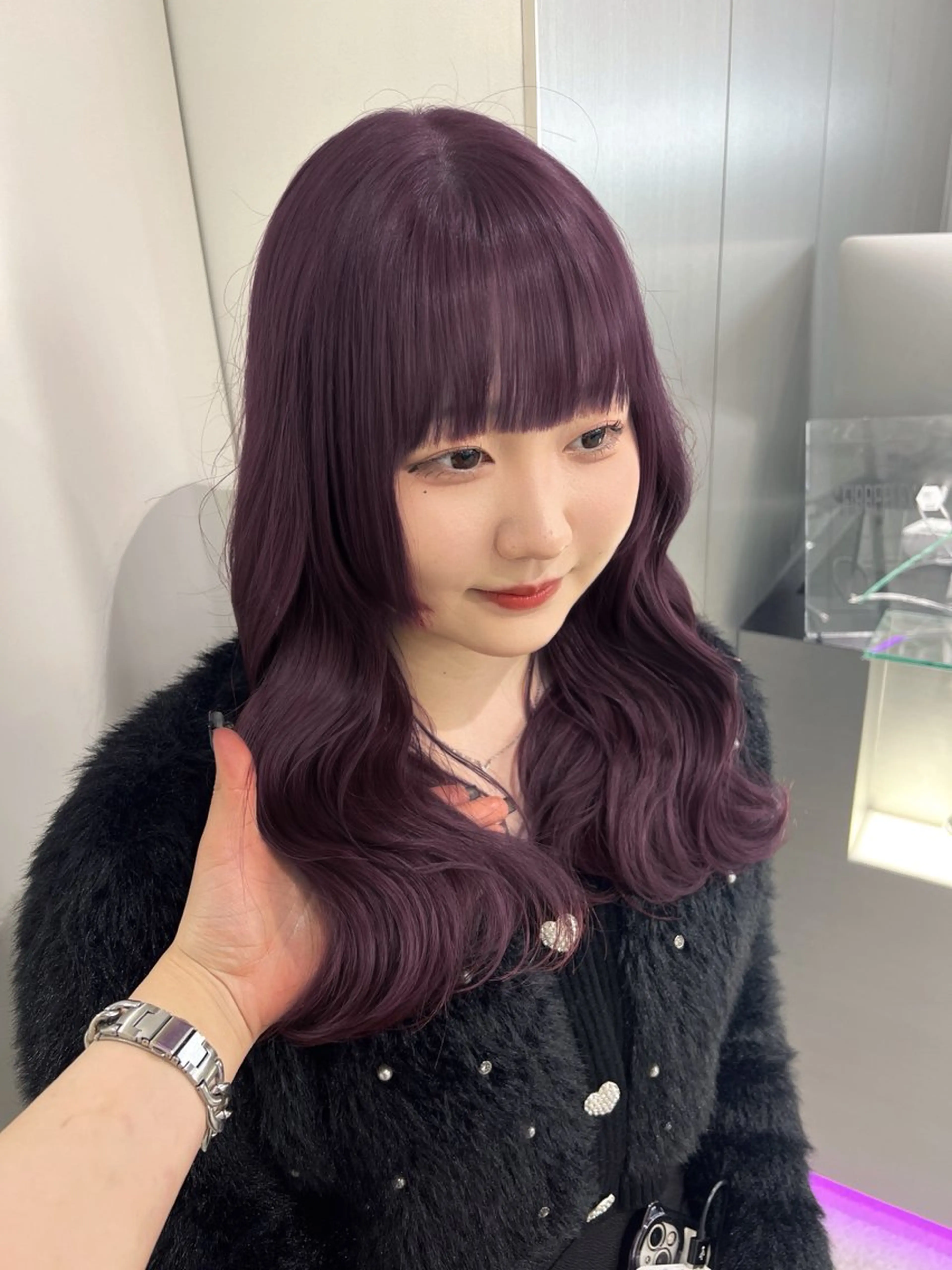 ロング カラー 暗髪🩶ラベンダー/ ブルー/ユウナ🤍のヘアスタイル