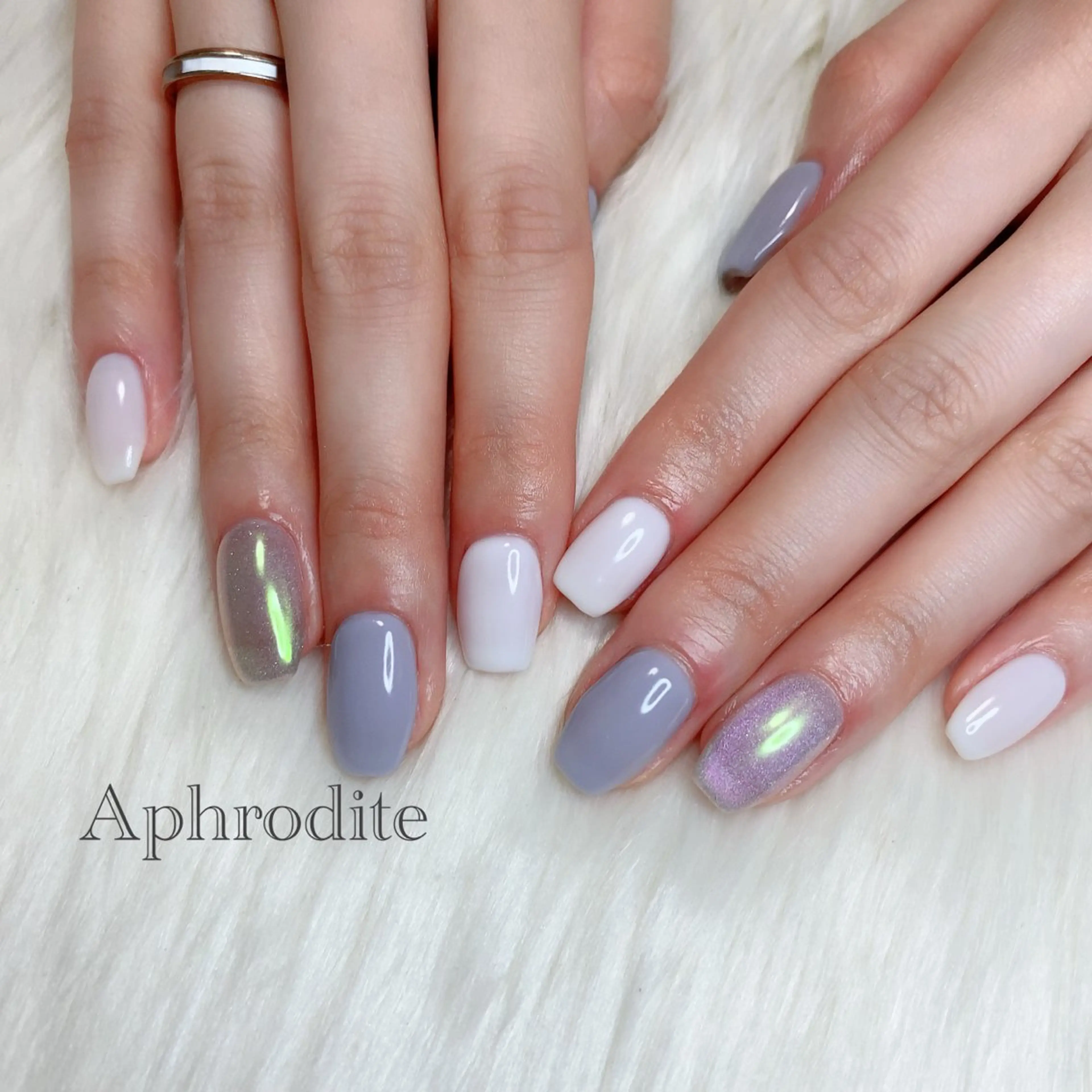 ネイル Aphrodite パラジェル認定サロンのネイルデザイン