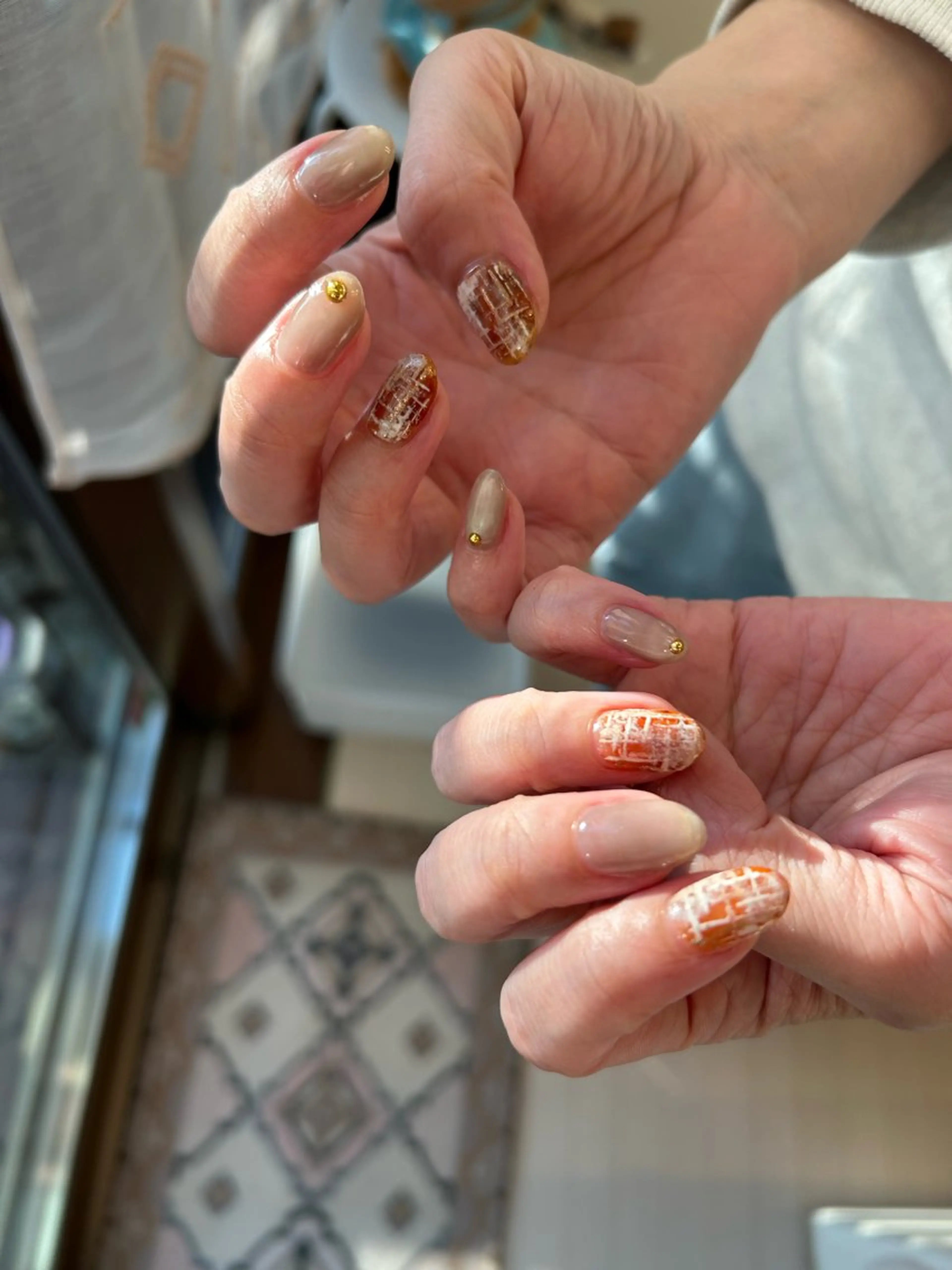 ネイル ハンドネイル Slow.Nail Tomomiのネイルデザイン