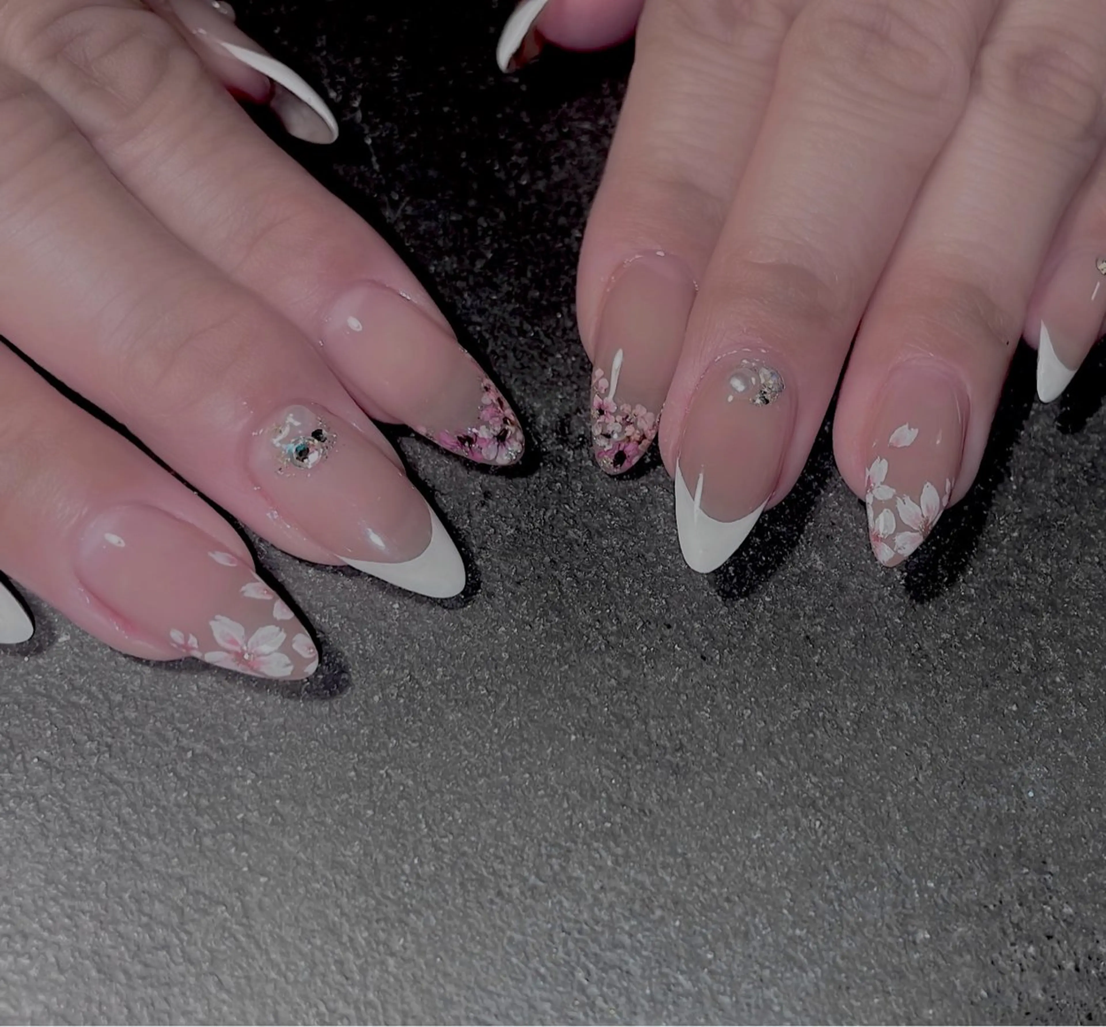 ネイル Spiky とうげ ふうかのネイルデザイン