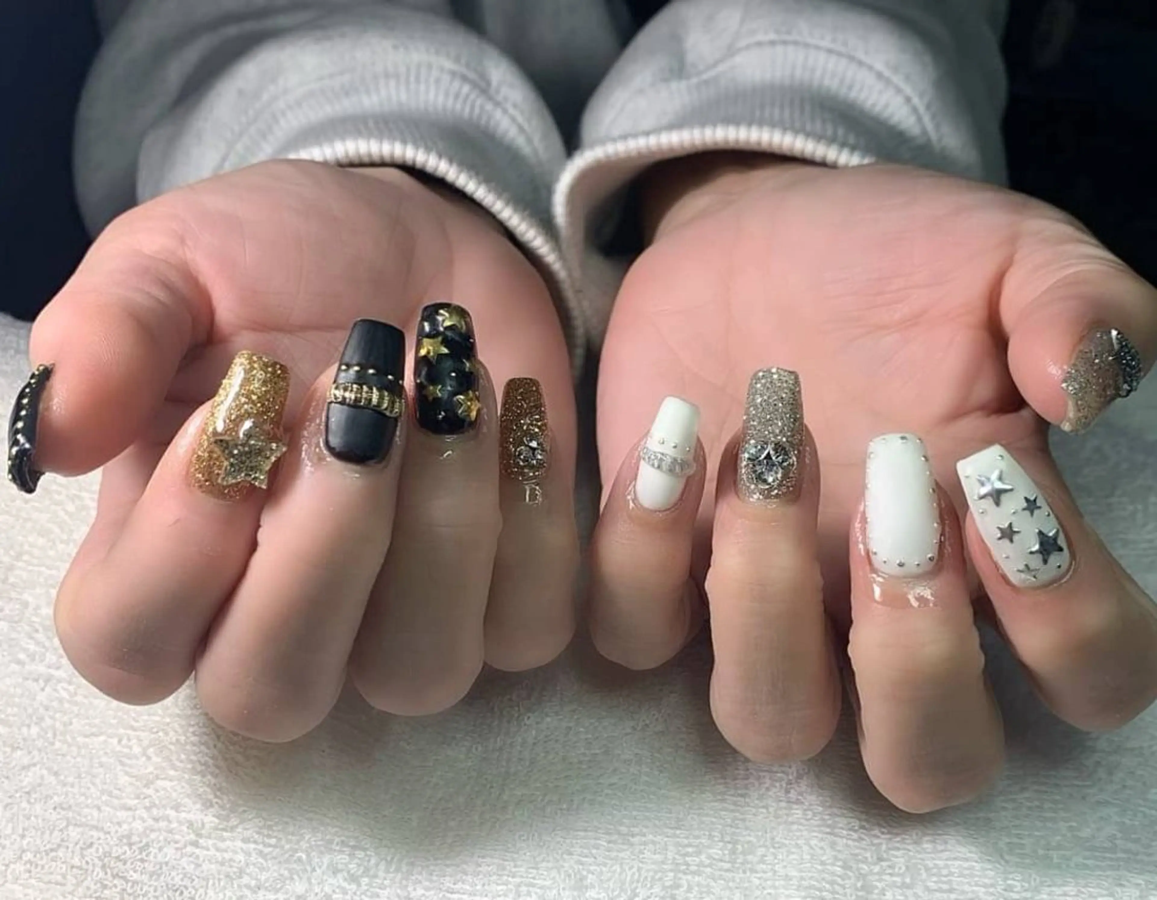 ネイル ハンドネイル フットネイル MHR nailのネイルデザイン