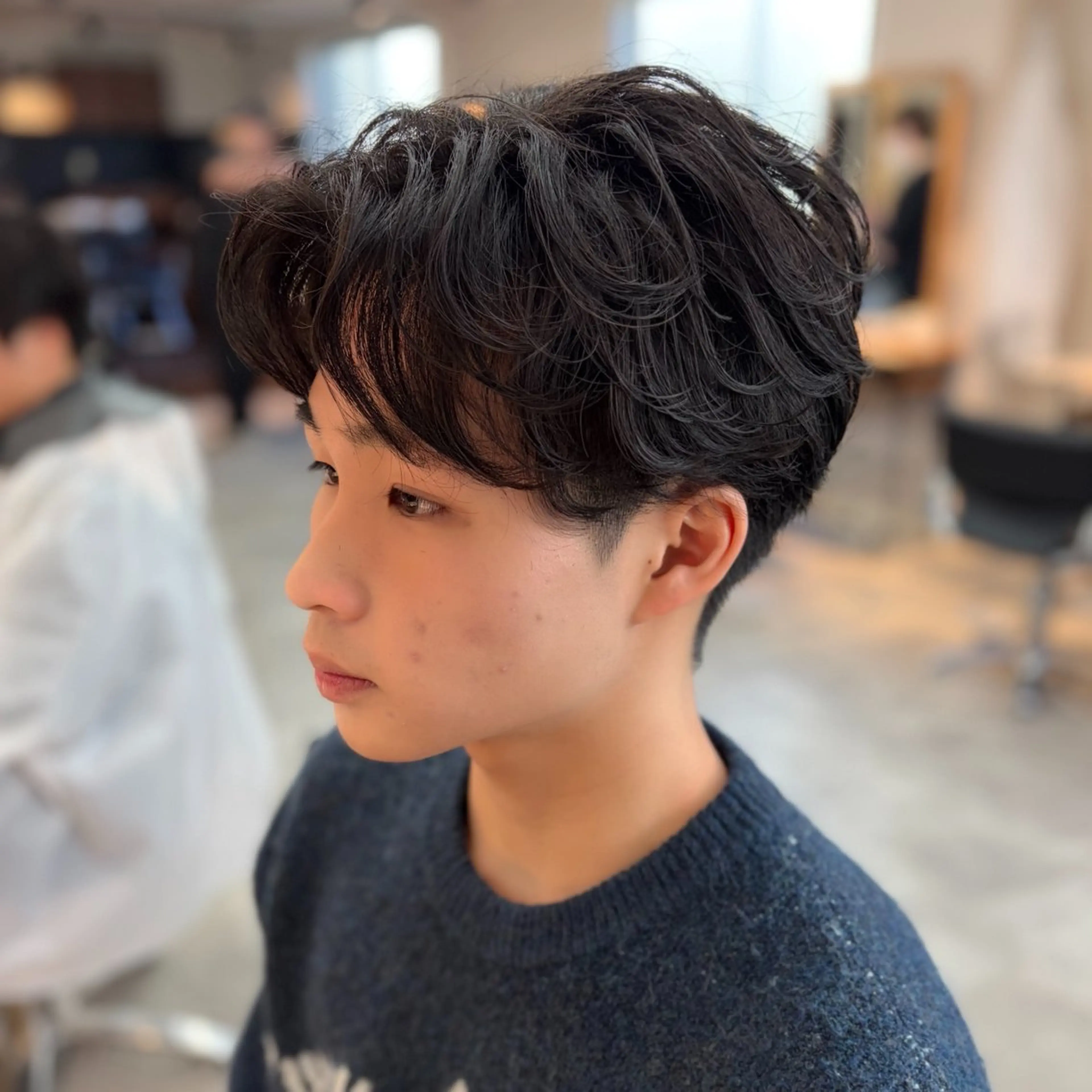 パーマ メンズ センターパート メンズパーマ ニュアンスパーマ カット パーマ 男の理想を叶える🔥 メンズパーマ特化｜関のヘアスタイル