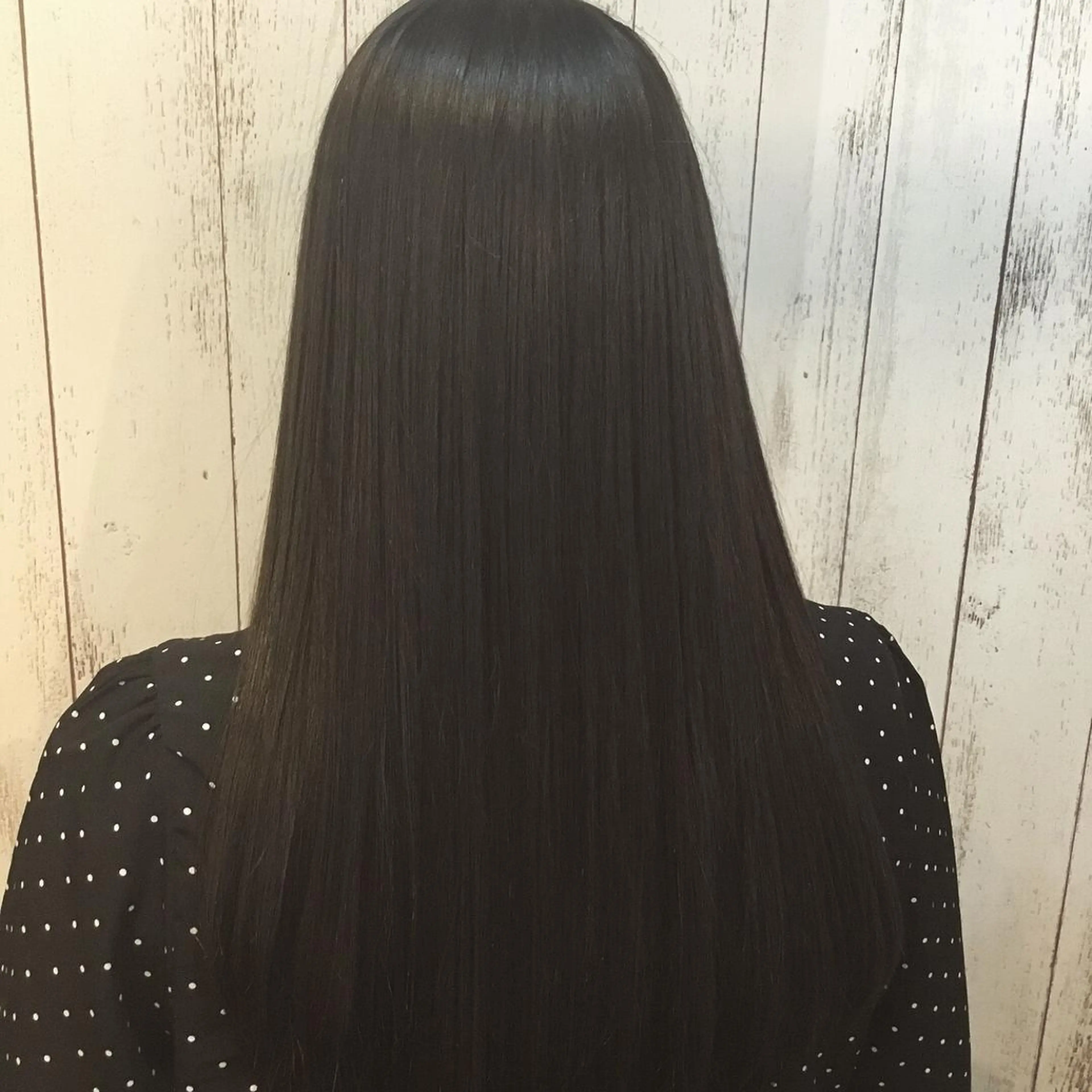 ロング カラー パーマ embrace エンブレイスのヘアスタイル