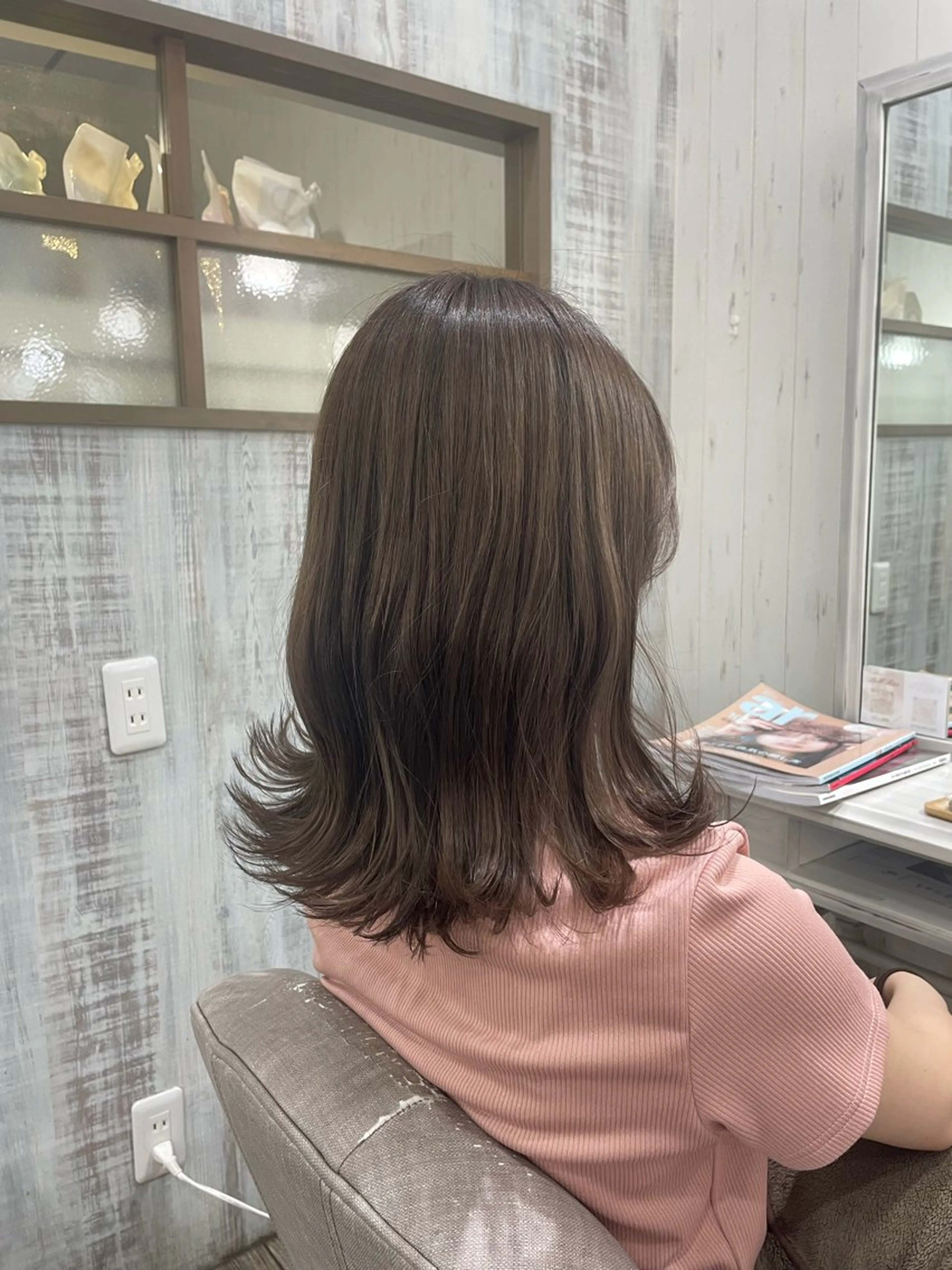 セミロング ヘアカラー トリートメント ネモトメイナ🌿‬ 今月末で退職しますのヘアスタイル