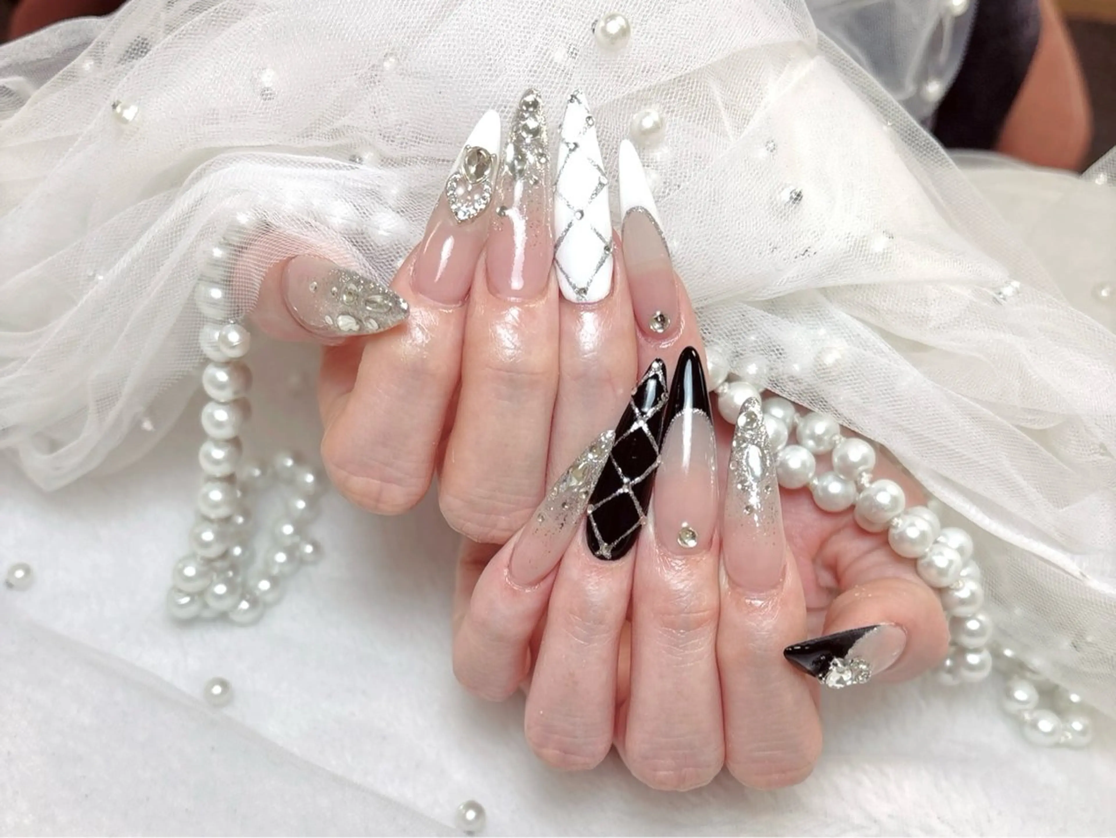 ネイル ハンドネイル ハンドケア R1🎀Nail💕 池袋東口店のネイルデザイン