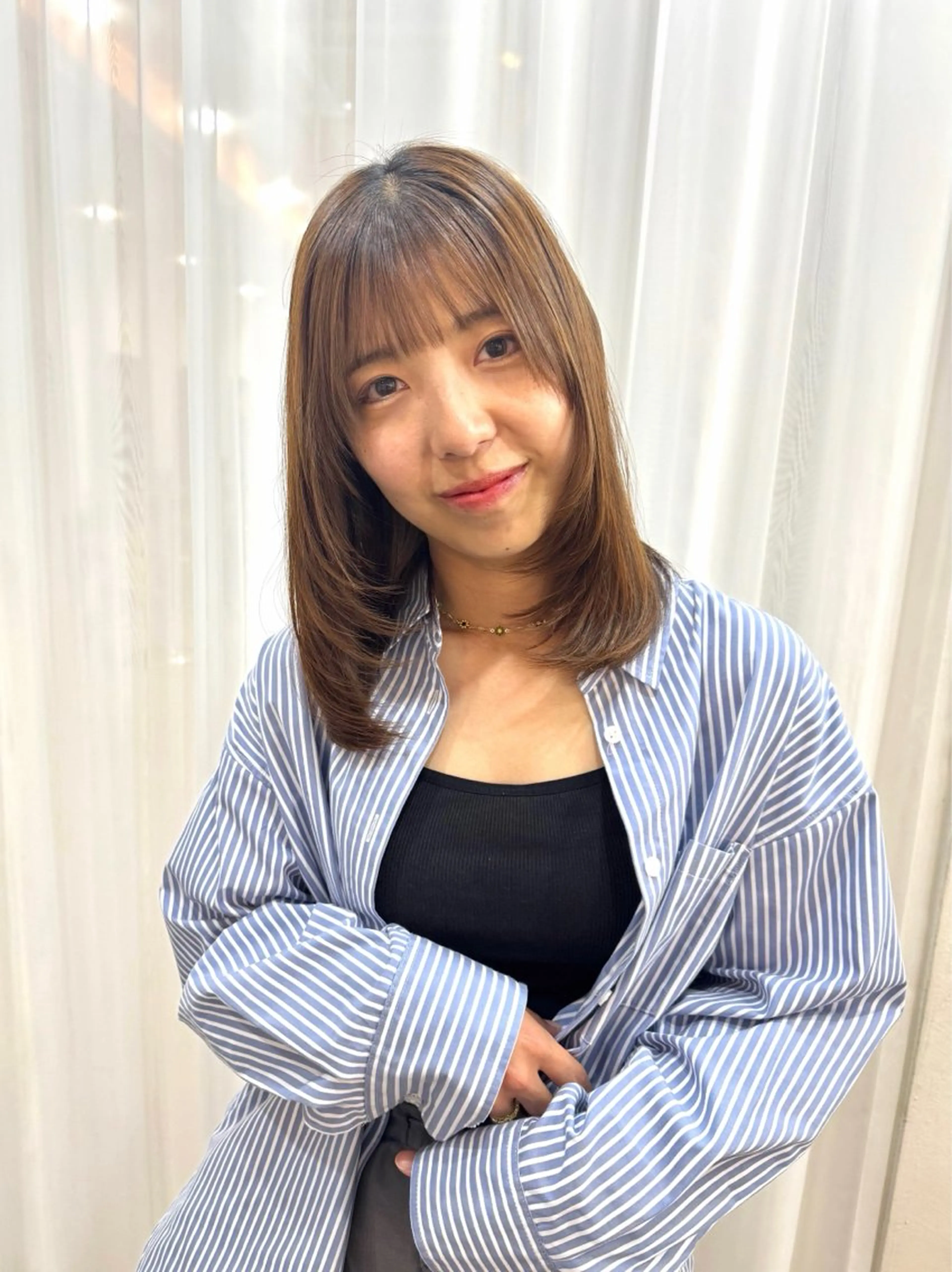 セミロング カラー ベージュカラー オリーブベージュ 髪質改善 レイヤーカット 志賀 あずみのヘアスタイル