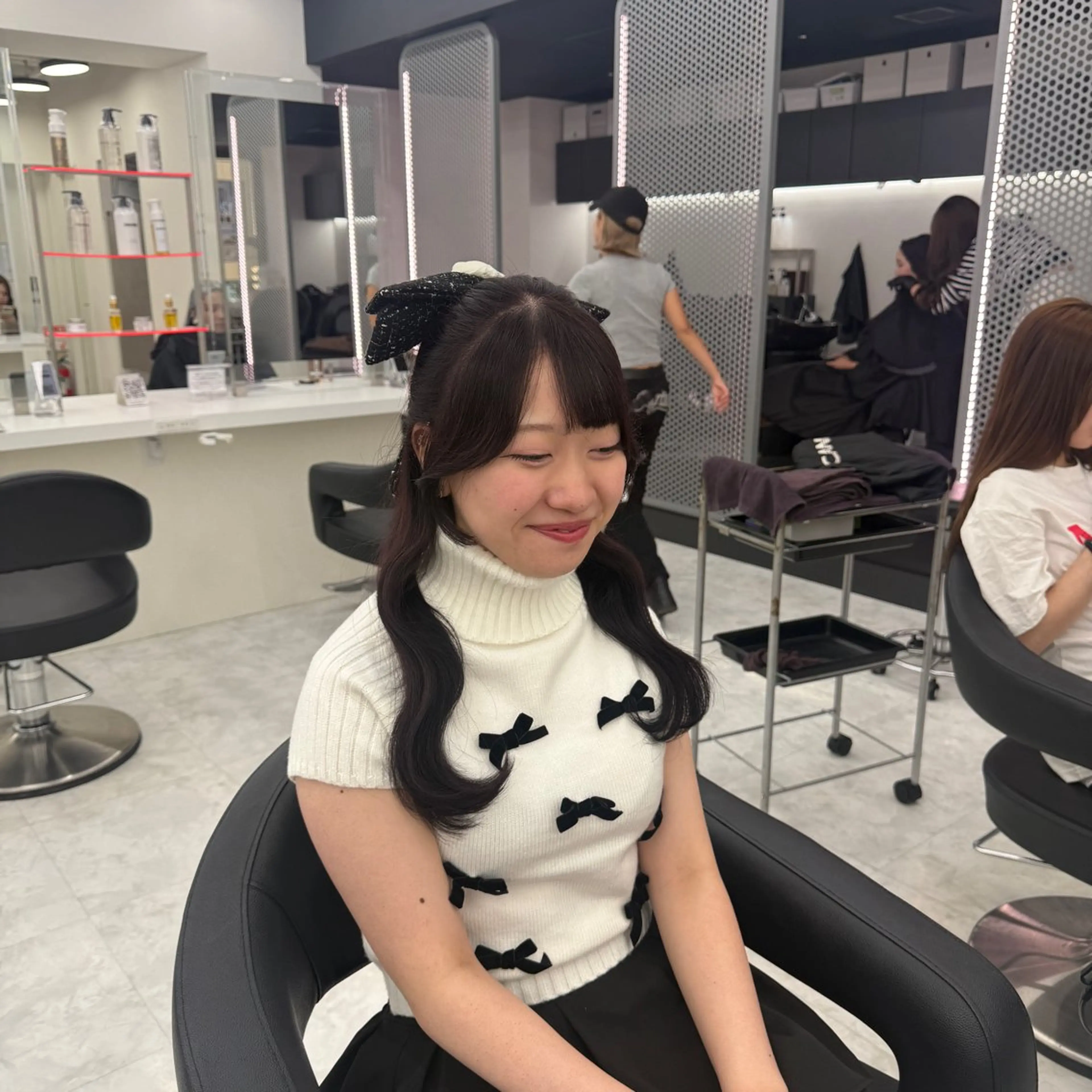 セミロング カラー ヘアアレンジ ハーフアップ ラベンダーカラー 🎀Girly艶髪カ ラー🎀Harukaのヘアスタイル