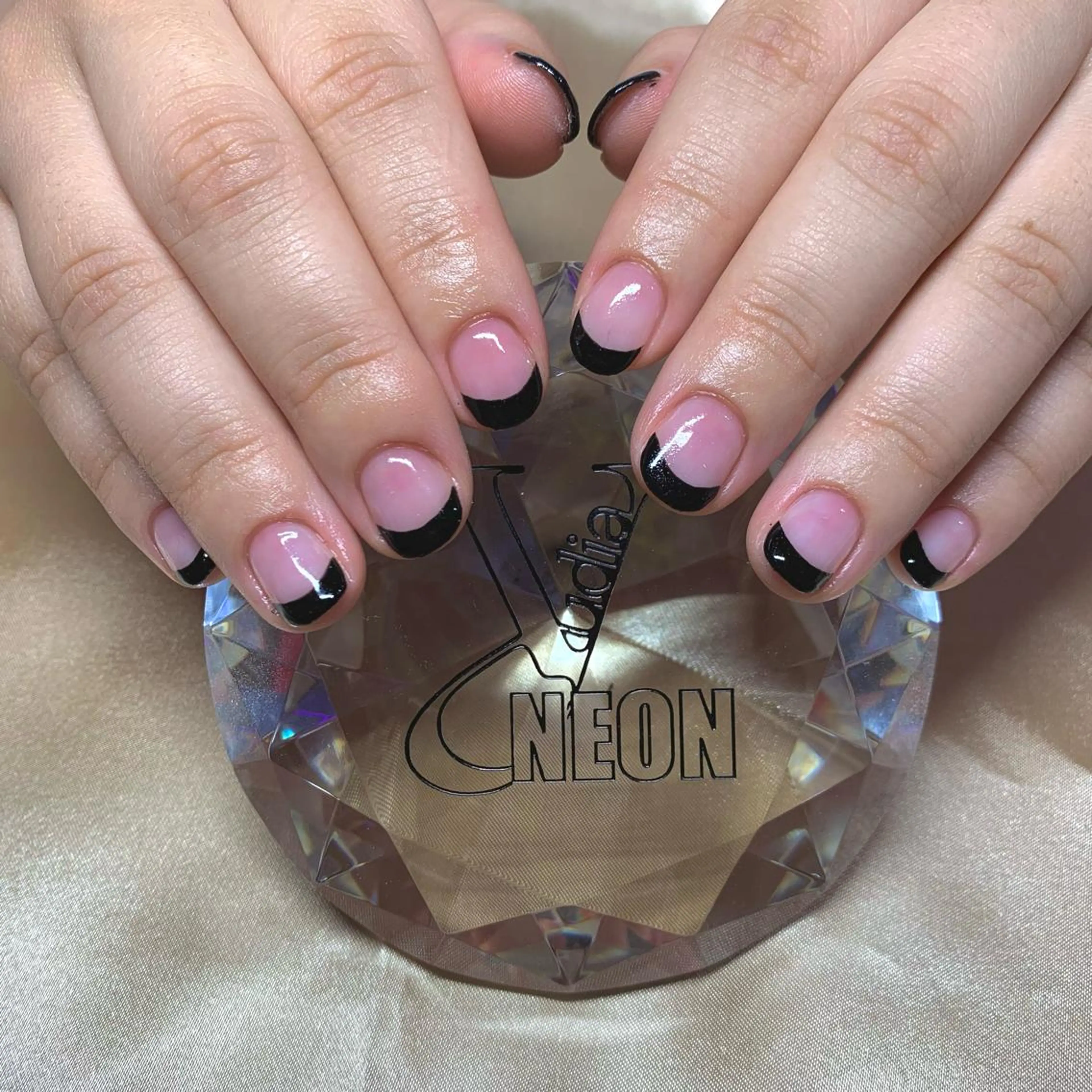 ネイル フレンチネイル élu by Noriko 前原のネイルデザイン