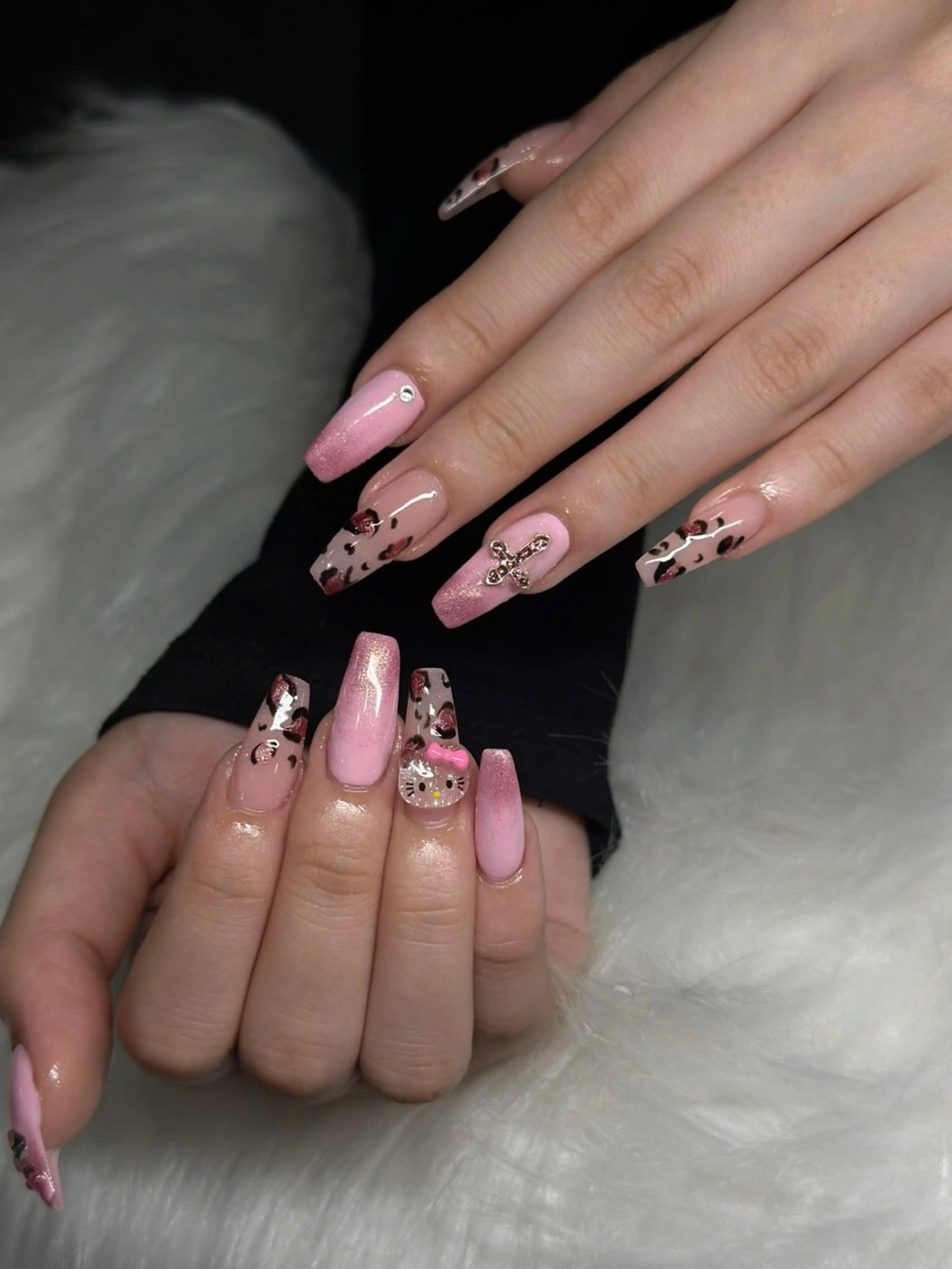 ネイル ハート 韓国ネイル 夏ネイル ワンホンネイル ハンドネイル gin ginのネイルデザイン