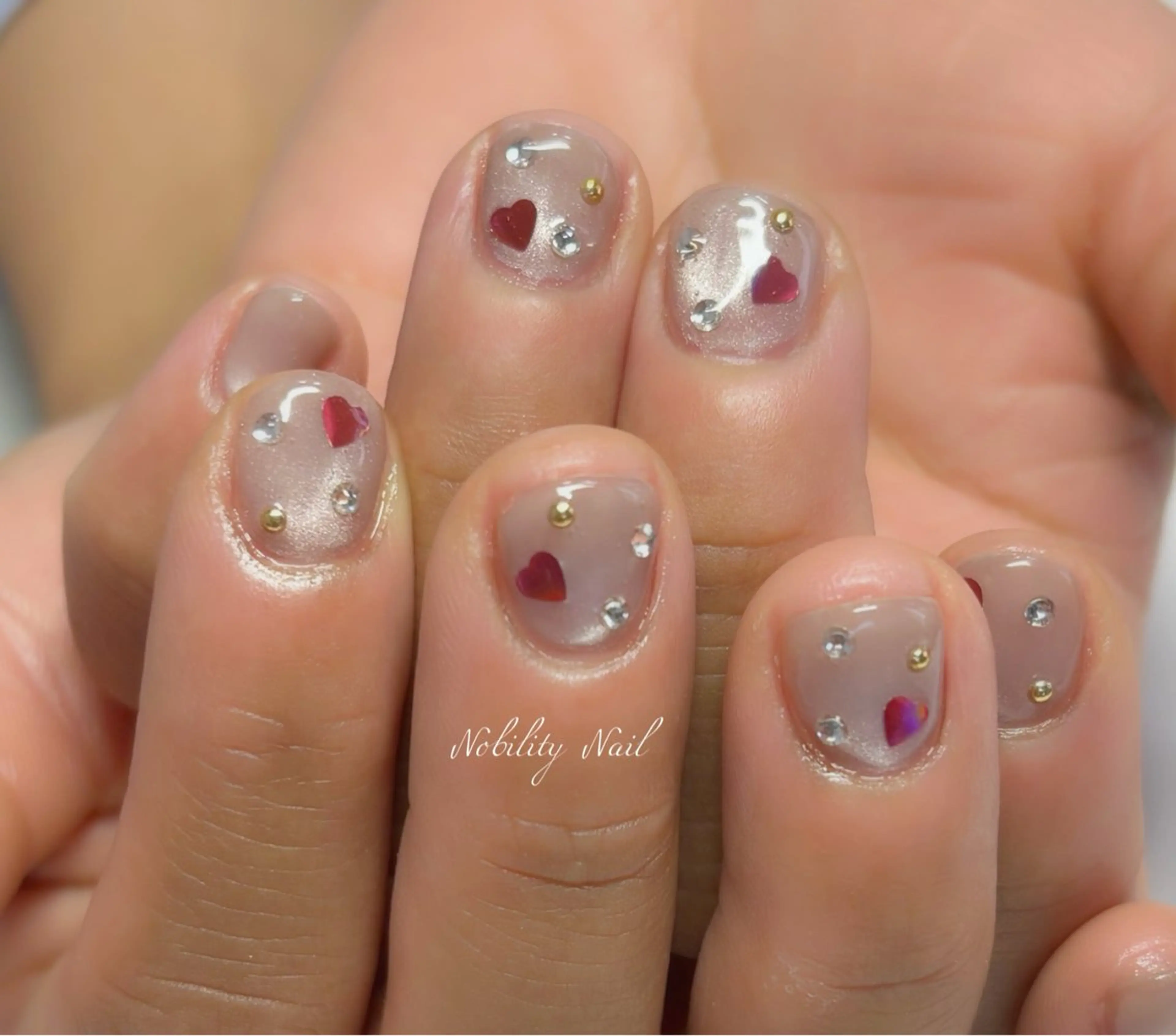 ネイル ジェルネイル マグネットネイル シンプルネイル ストーンネイル ハンドネイル ネイルサロンNobilityNail所属・風口 麻由子のネイルデザイン