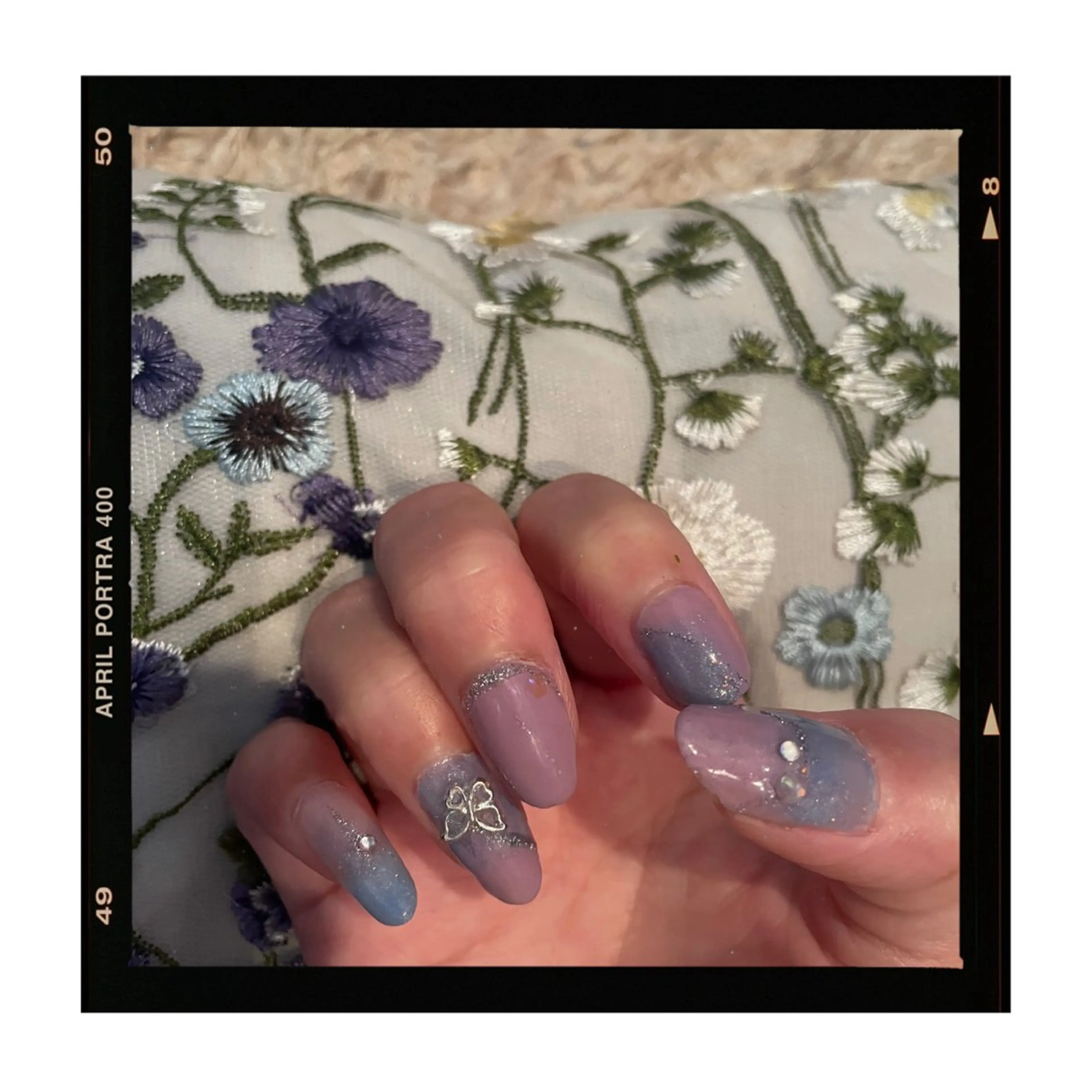 ネイル ブルー フラッシュネイル ジェルネイル グラデーション ラメ(グリッター) NAIL★M 真紀のネイルデザイン