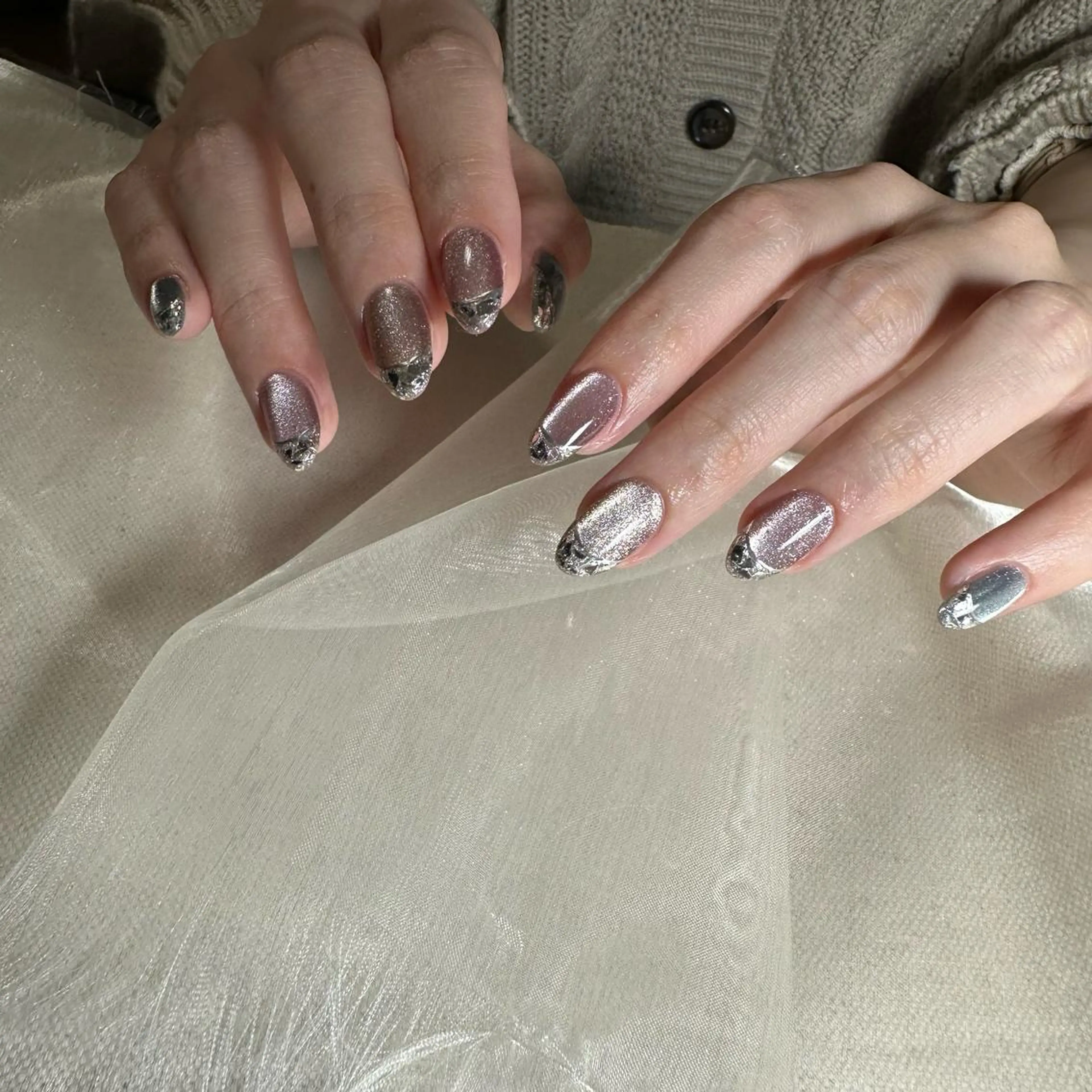 ネイル ハンドネイル repos~ルポ~所属・里見 麗のネイルデザイン