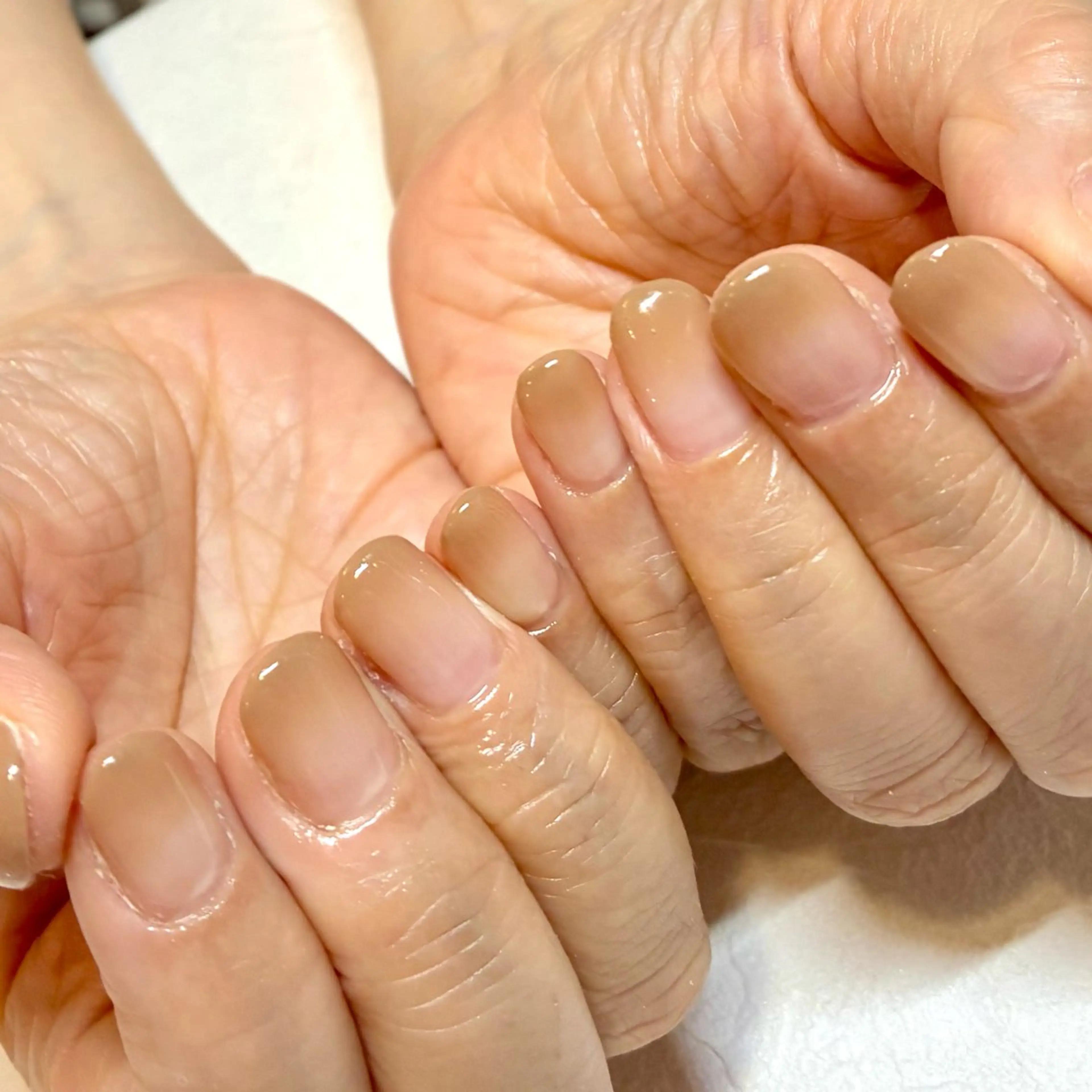 ネイル ジェヌインネイル 間宮のネイルデザイン